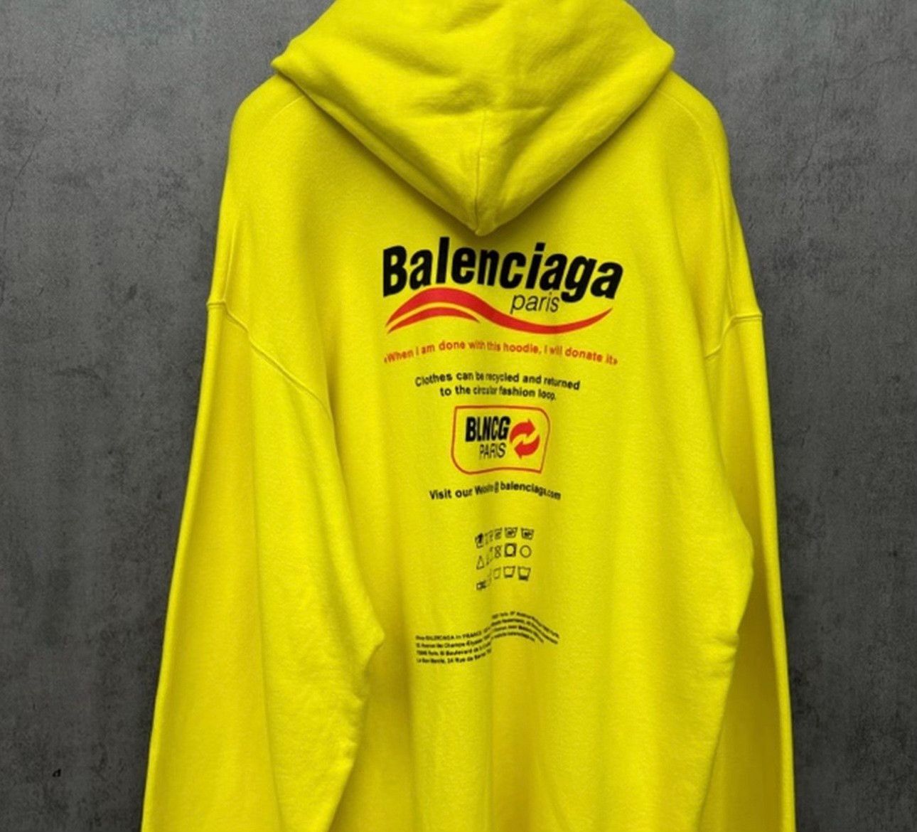 Balenciaga Balenciaga Logo Print Hoodie Yellow XXS Size US XXS / EU 40 - 3 Thumbnail