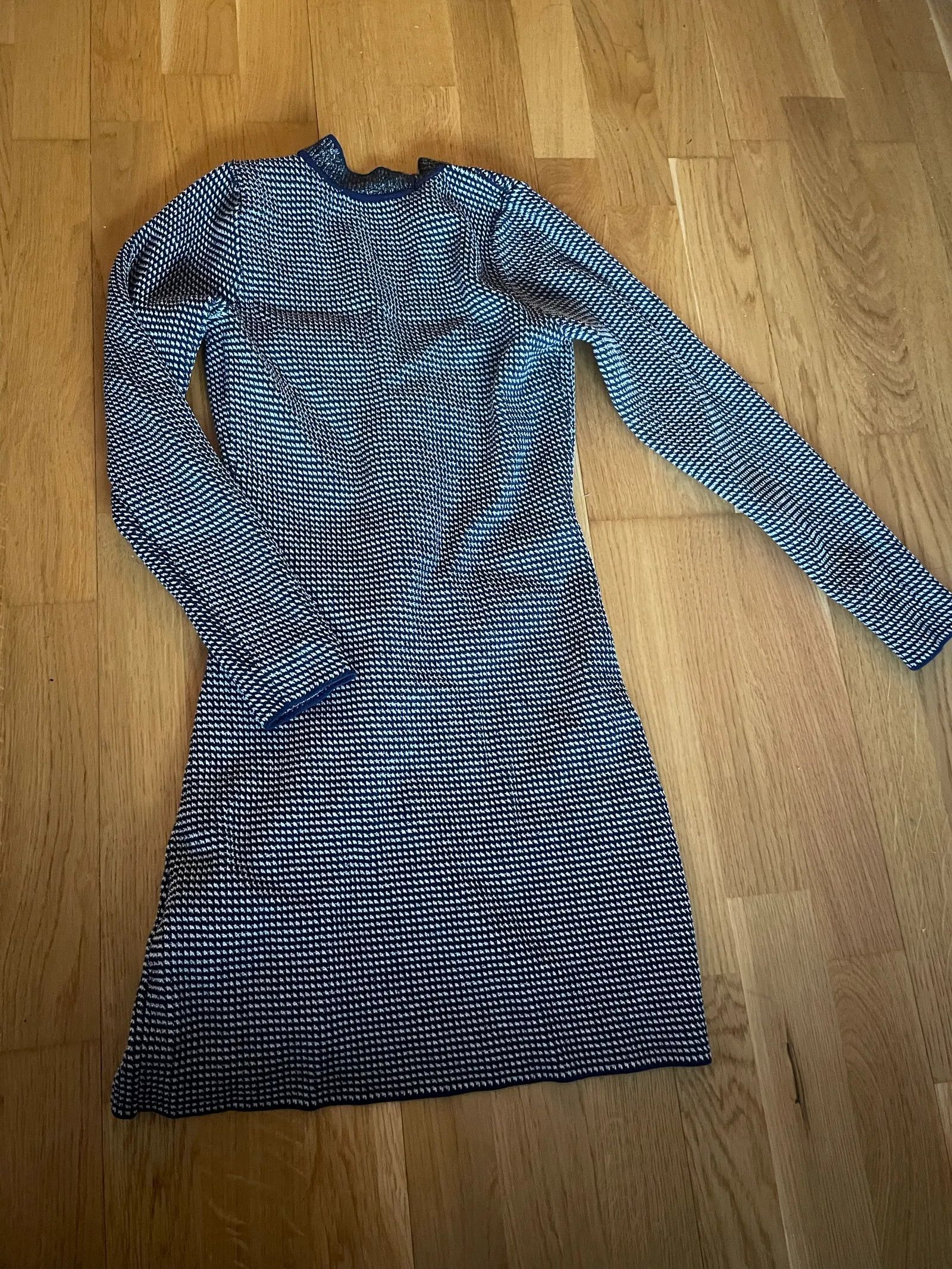 Sandro Sandro Dress Size XS / US 0-2 / IT 36-38 - 7 Thumbnail