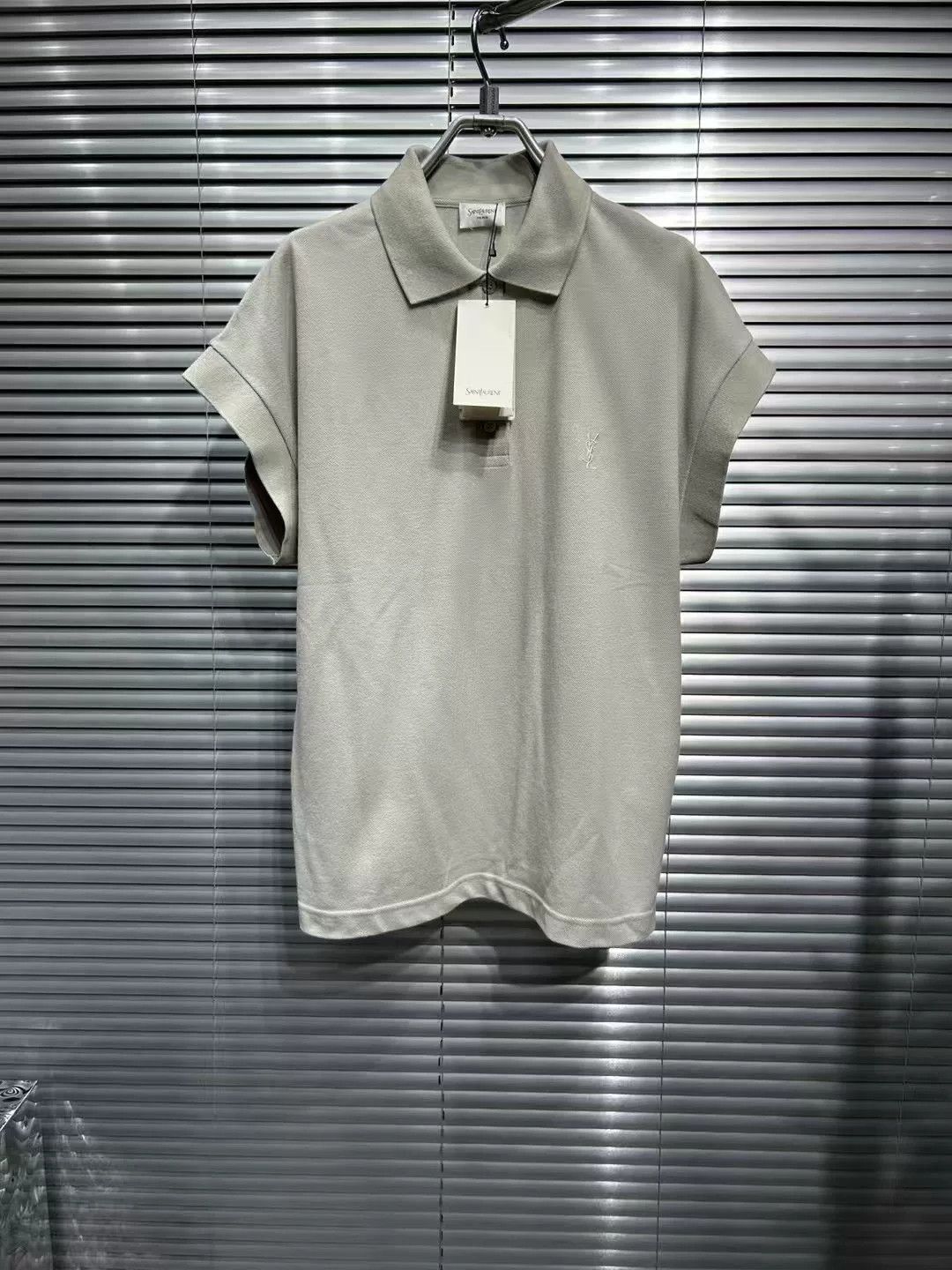 Saint Laurent Paris Saint Laurent Embroidered Logo Sleeveless Polo S Size S / US 4 / IT 40 - 2 Thumbnail