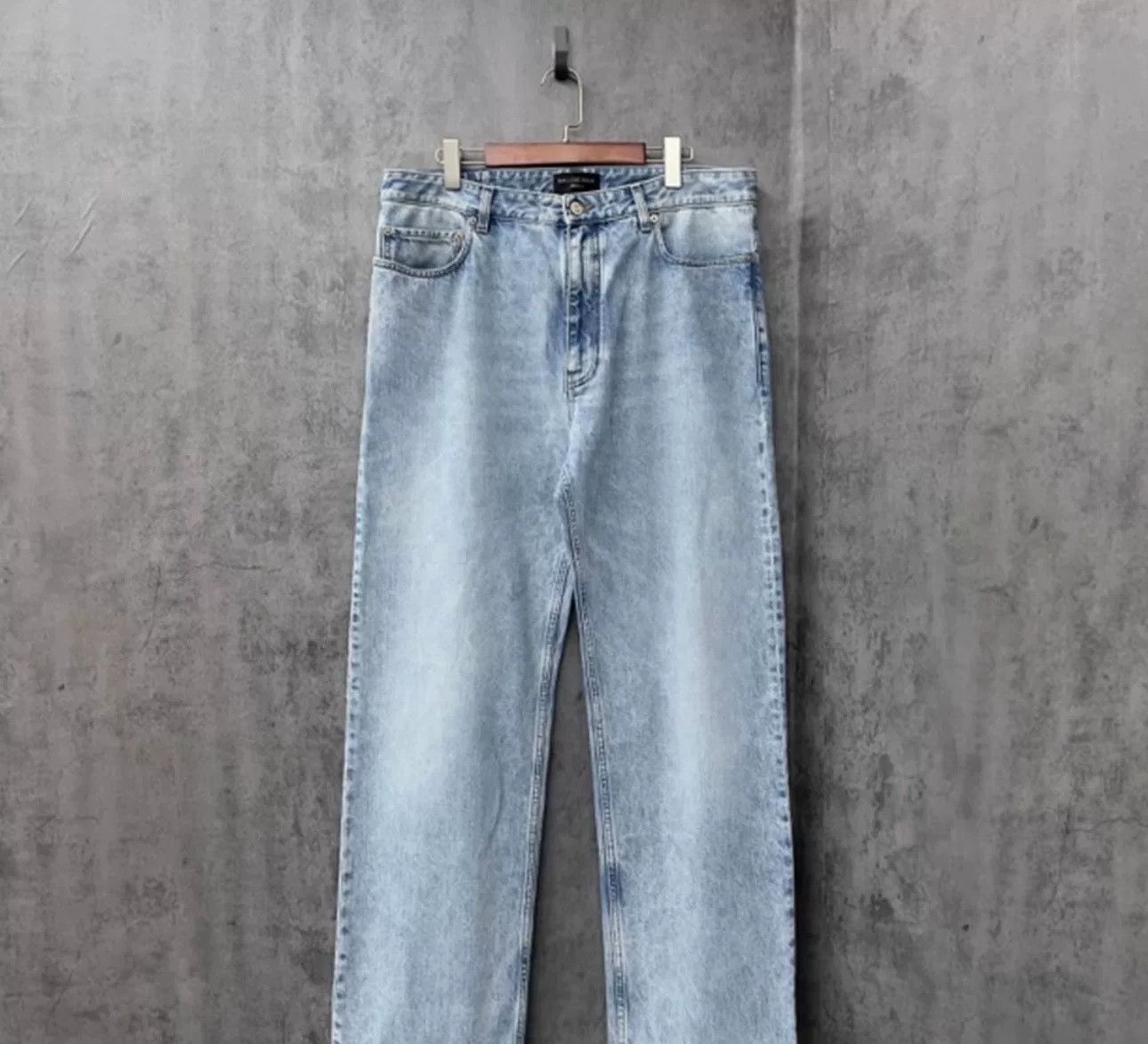 Balenciaga Balenciaga Distressed Wide Leg Denim Jeans Size 32 Size US 32 / EU 48 - 2 Thumbnail