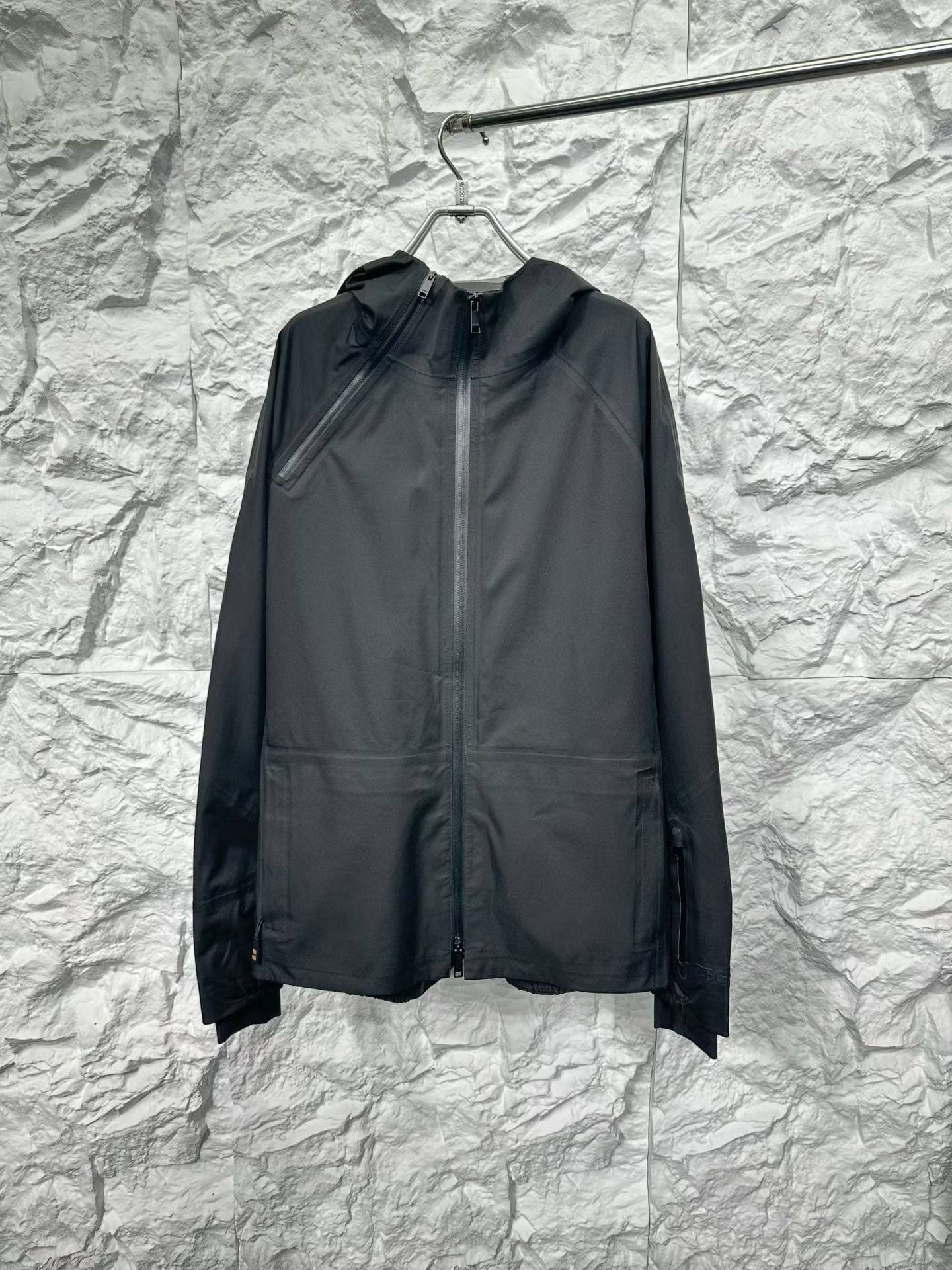 Z Zegna Zegna #UseTheExisting Black Hooded Jacket L Size US L / EU 52-54 / 3 - 2 Thumbnail