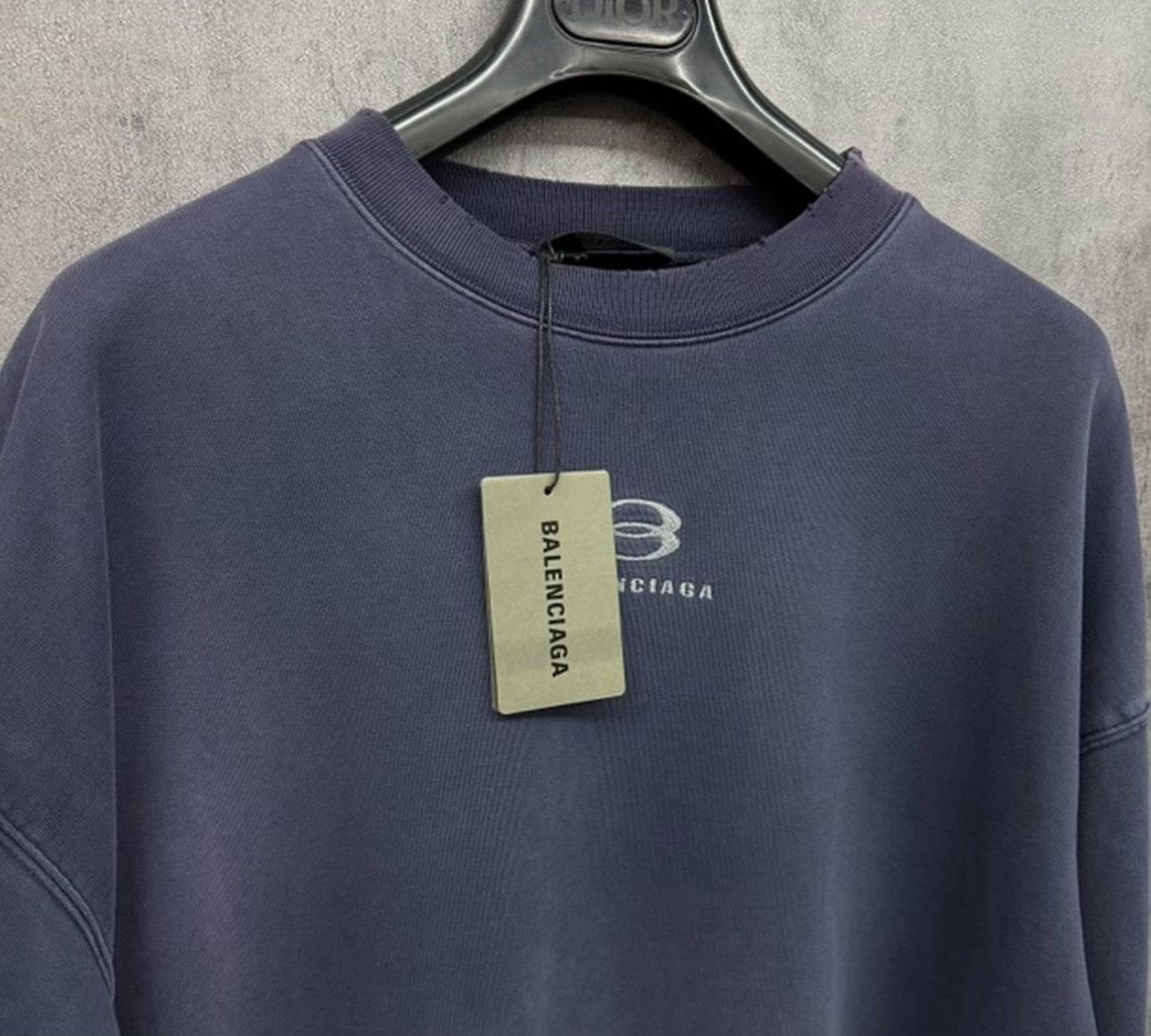 Balenciaga Balenciaga Washed Logo Embroidered Sweatshirt S Size US S / EU 44-46 / 1 - 3 Thumbnail