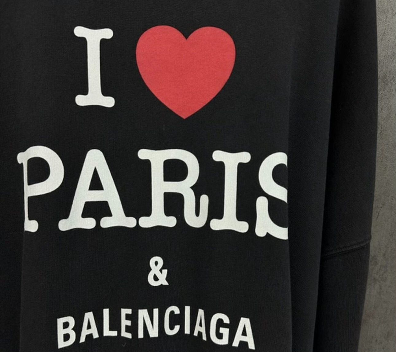 Balenciaga Balenciaga I Love Paris Washed Logo Hoodie Size S Size US S / EU 44-46 / 1 - 3 Thumbnail