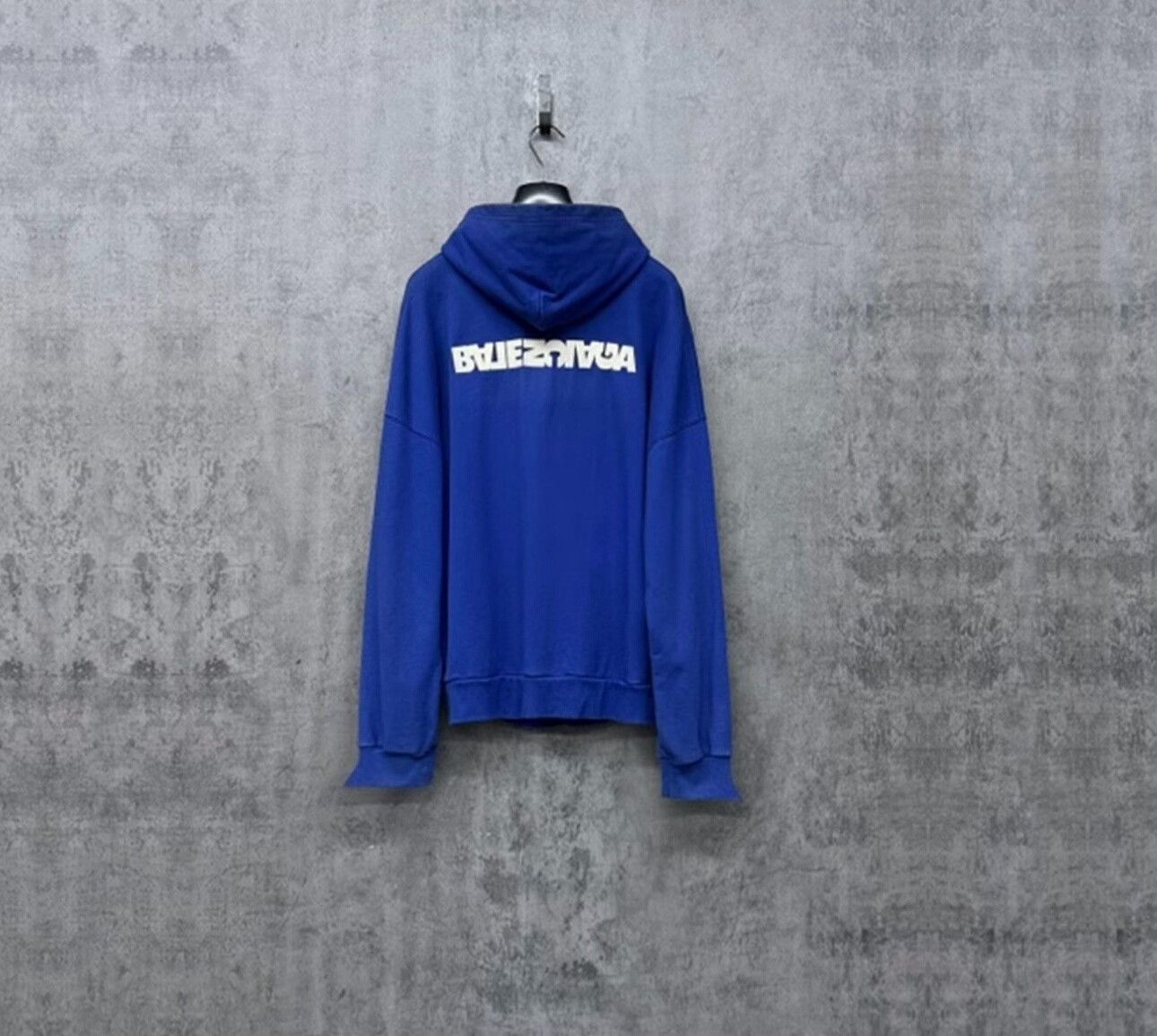 Balenciaga Balenciaga Mirror Logo Print Hoodie Size 1 Size US S / EU 44-46 / 1 - 2 Thumbnail