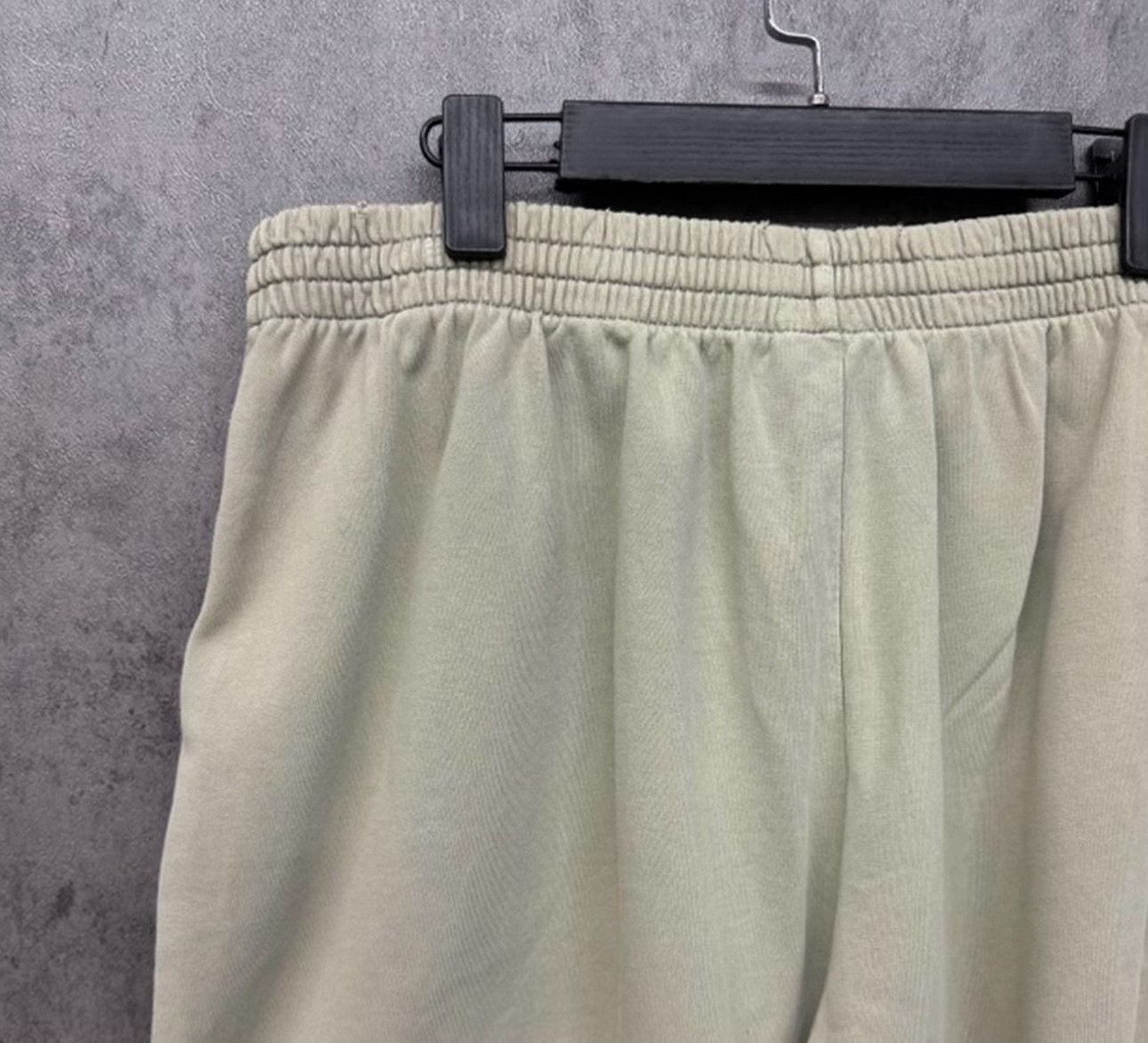 Balenciaga Balenciaga Logo Washed Distressed Shorts Size L Size US 34 / EU 50 - 5 Thumbnail