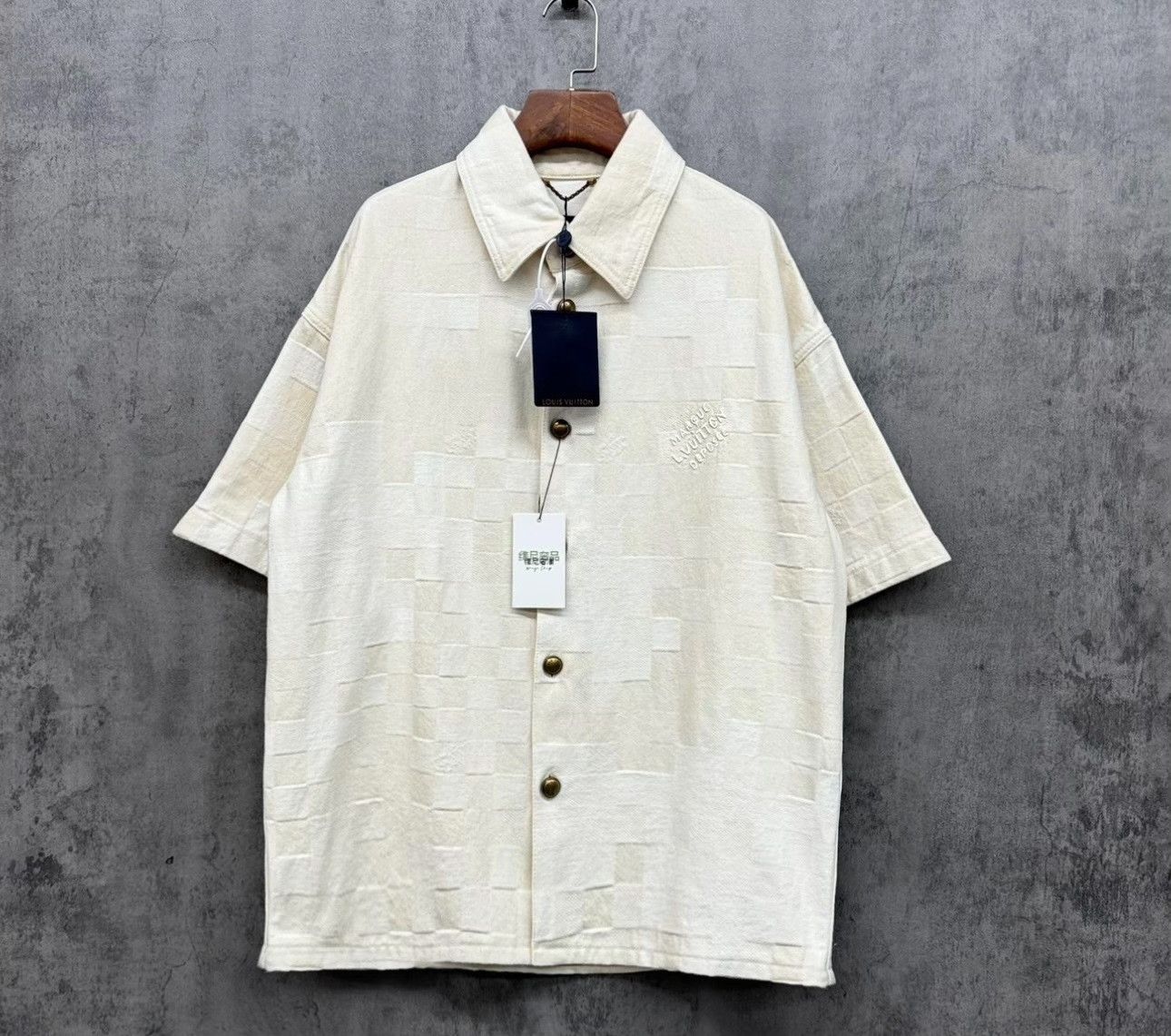 Louis Vuitton Louis Vuitton Damier Embroidered Denim Shirt M Size US M / EU 48-50 / 2 - 2 Thumbnail