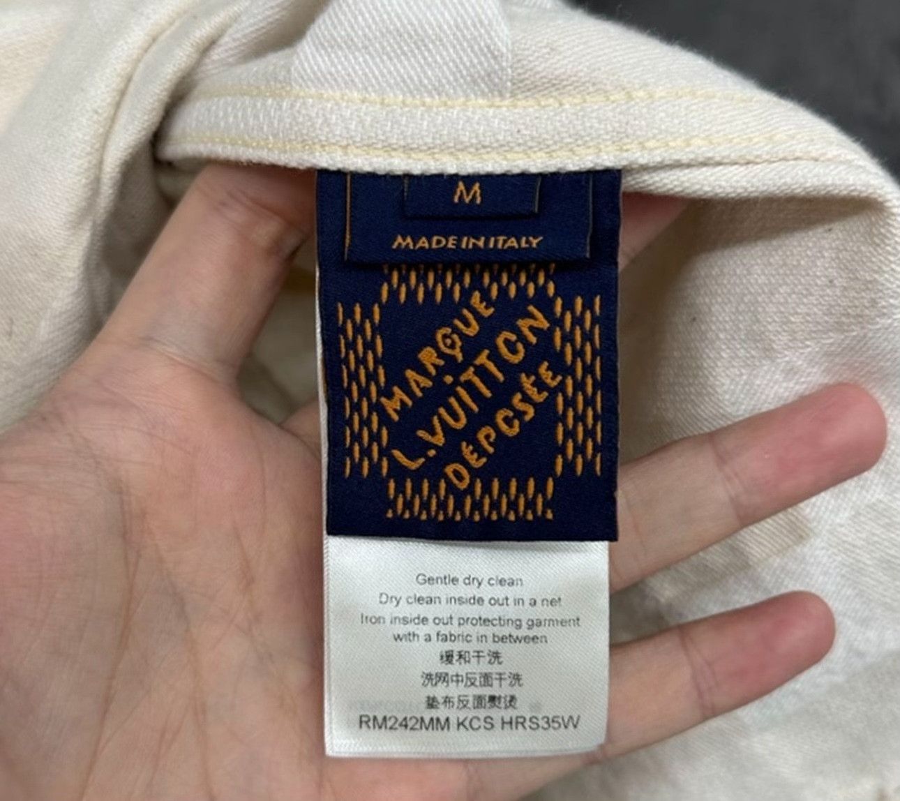 Louis Vuitton Louis Vuitton Damier Embroidered Denim Shirt M Size US M / EU 48-50 / 2 - 5 Thumbnail