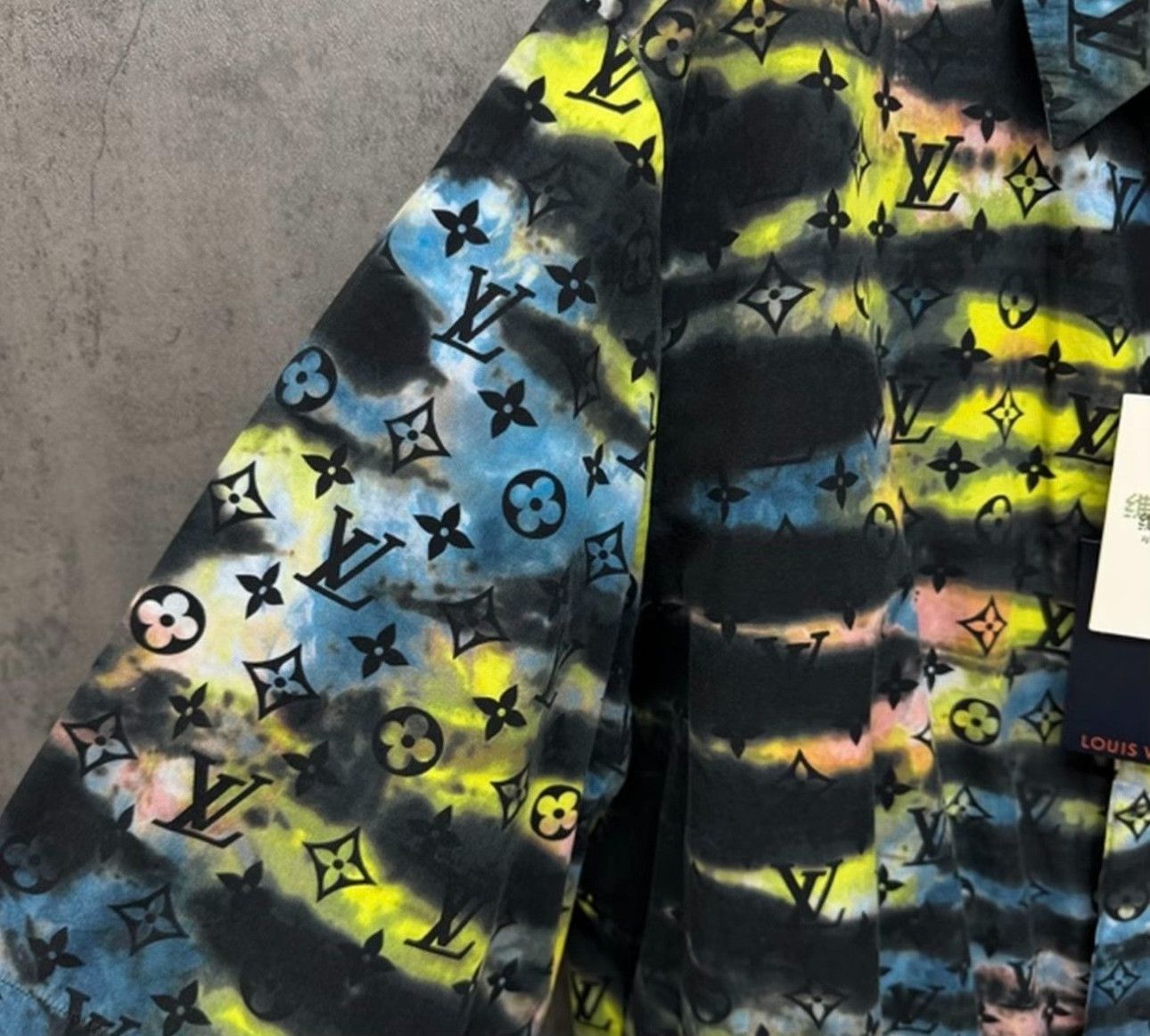 Louis Vuitton Louis Vuitton Sunset Monogram Zip Shirt XXL Size US XXL / EU 58 / 5 - 3 Thumbnail