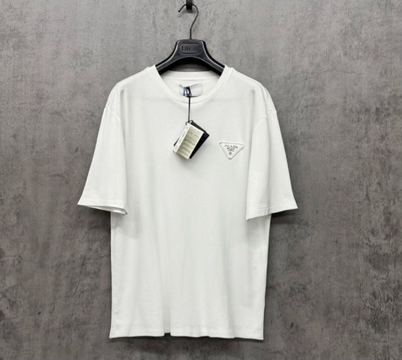 Prada Prada Triangle Logo Plaque T-Shirt Size L Size US L / EU 52-54 / 3 - 2 Thumbnail