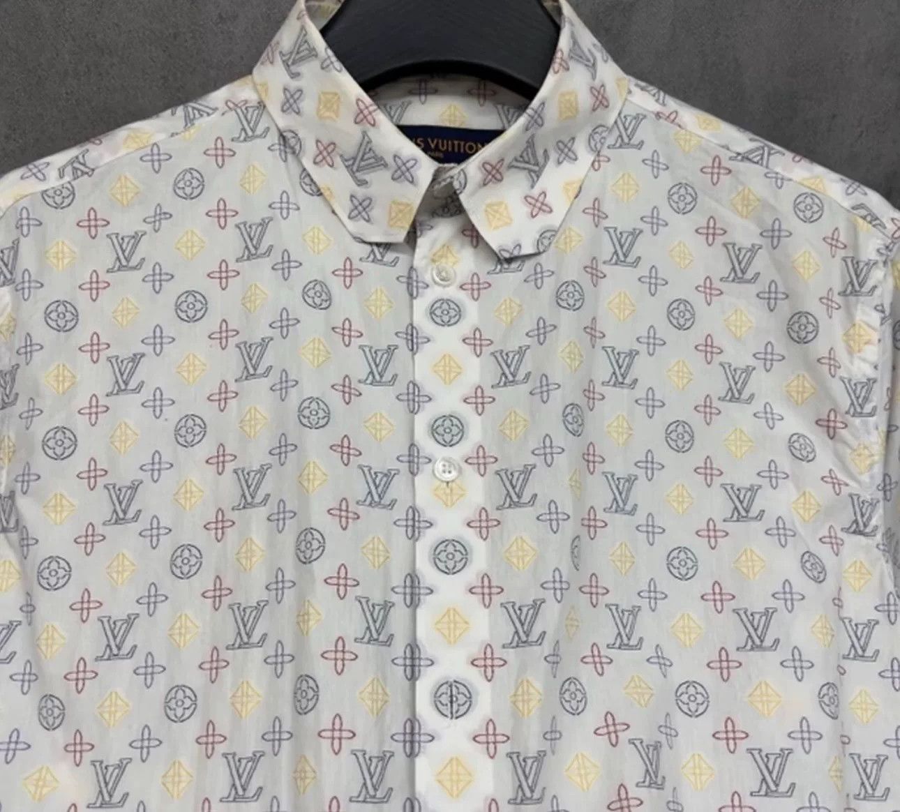 Louis Vuitton Louis Vuitton Embroidered Monogram Shirt XL Size US XL / EU 56 / 4 - 3 Thumbnail