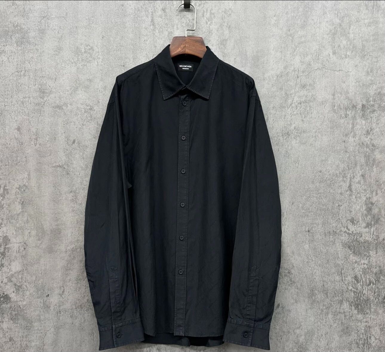 Balenciaga Balenciaga Jacquard Logo Long Sleeve Shirt 39 Size US M / EU 48-50 / 2 - 2 Thumbnail