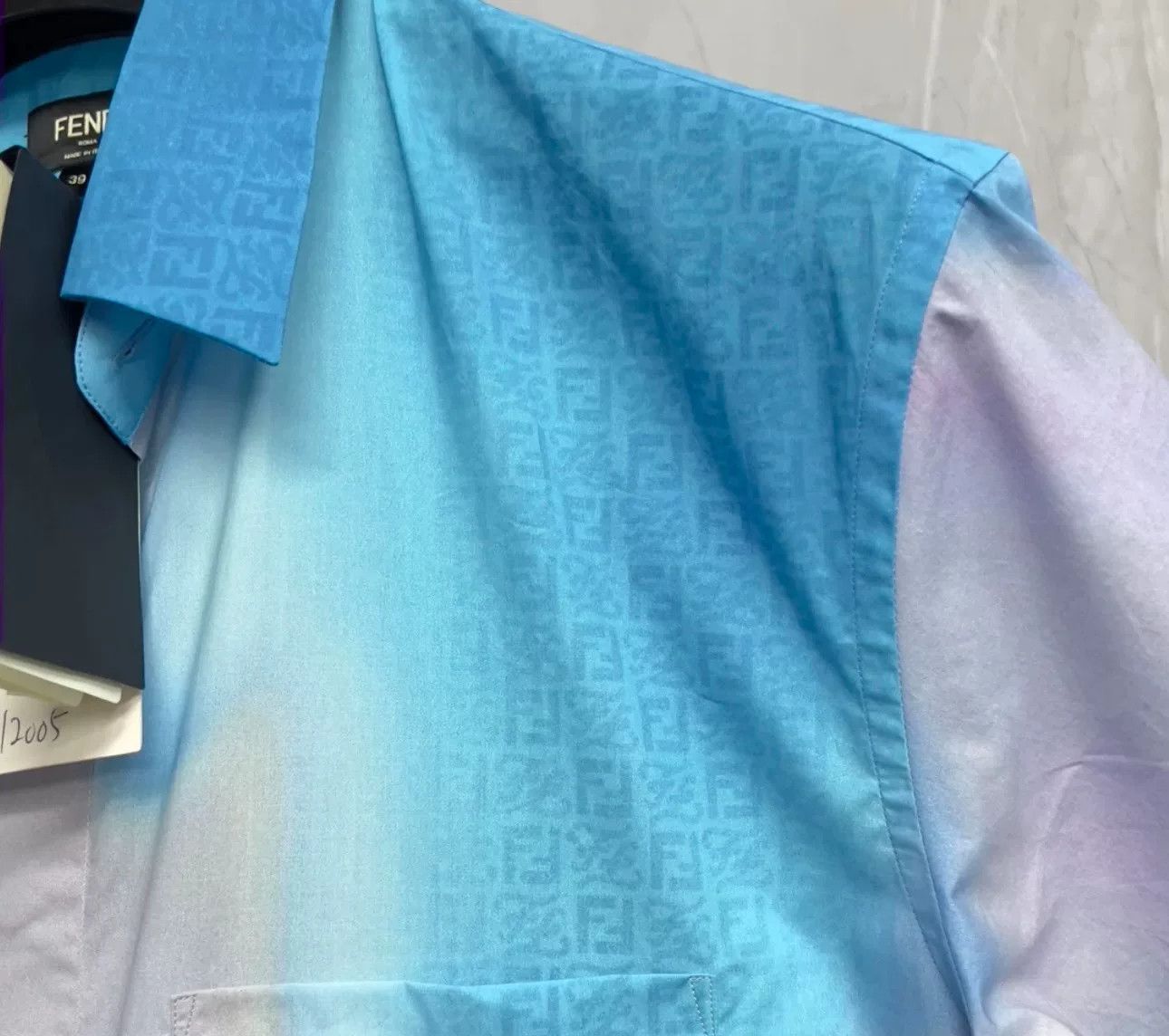 Fendi Fendi Tie Dye Monogram Short Sleeve Shirt 39 Size US M / EU 48-50 / 2 - 3 Thumbnail