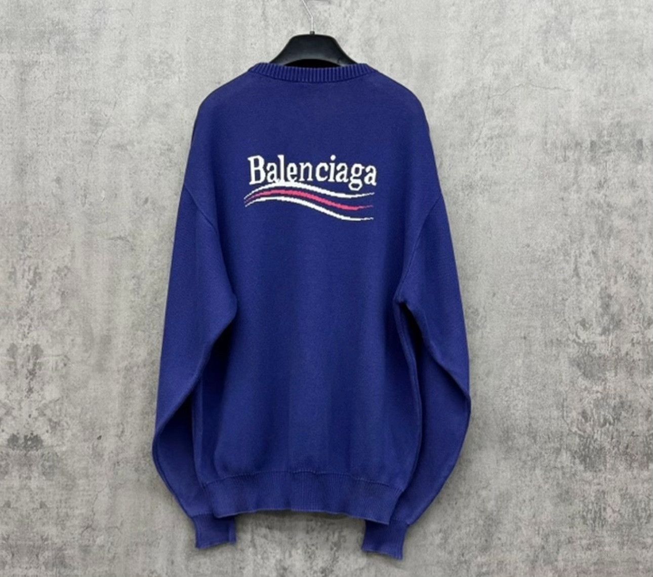 Balenciaga Balenciaga Political Campaign Logo Sweater Size M Size US M / EU 48-50 / 2 - 2 Thumbnail