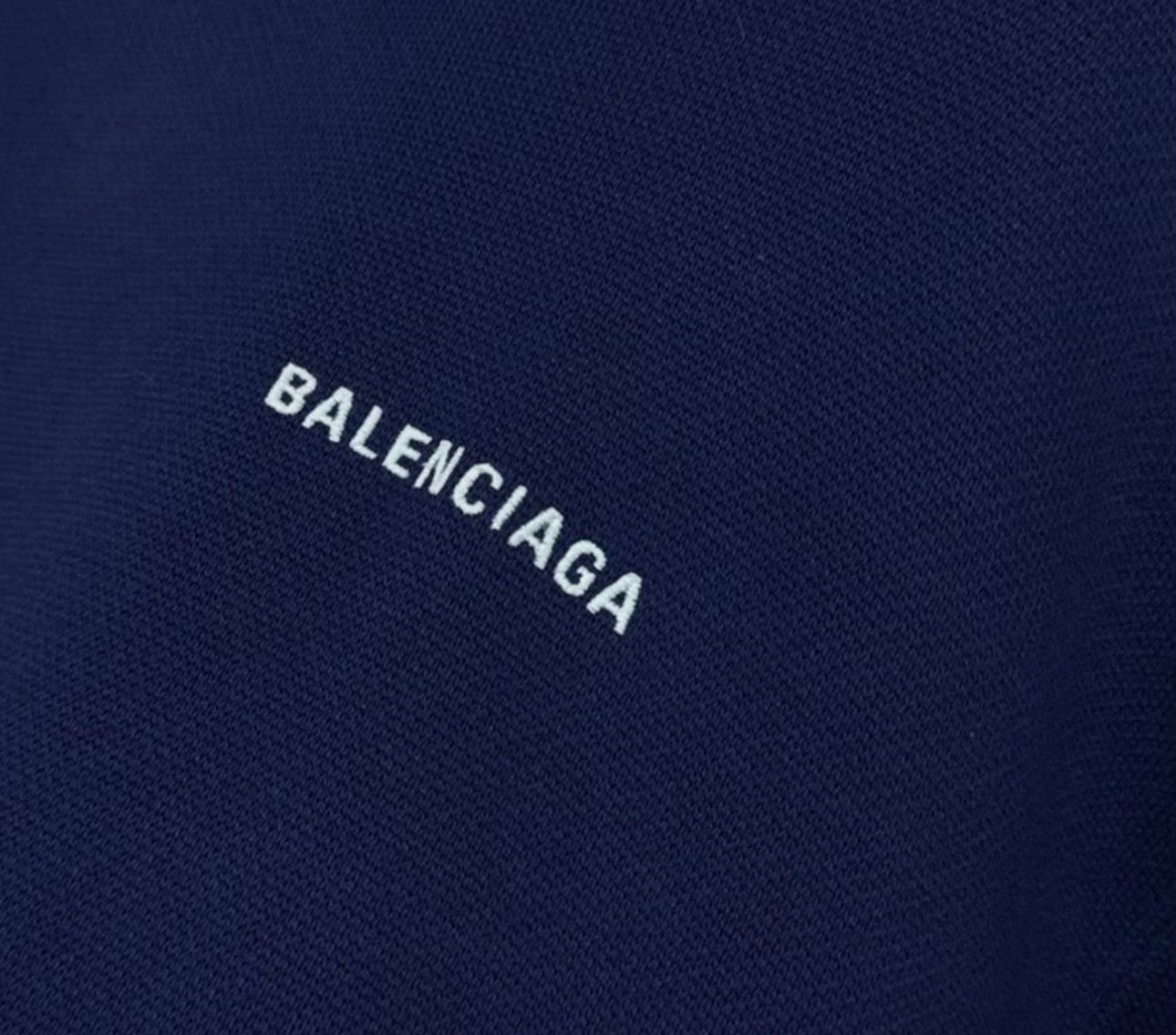 Balenciaga Balenciaga Political Campaign Logo Sweater Size M Size US M / EU 48-50 / 2 - 3 Thumbnail