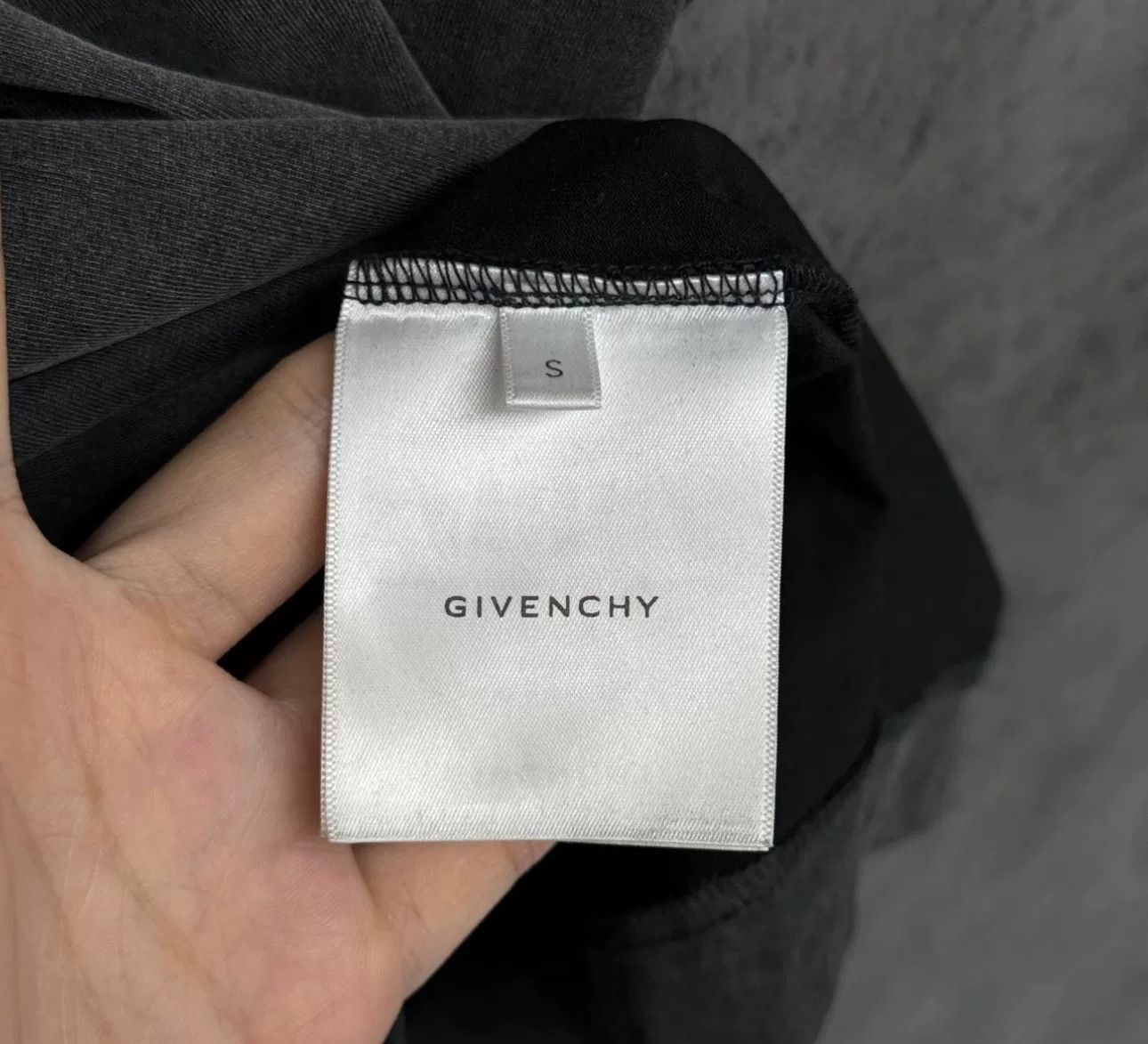 Givenchy Givenchy Layered Logo Washed T-Shirt Size S Size US S / EU 44-46 / 1 - 5 Thumbnail