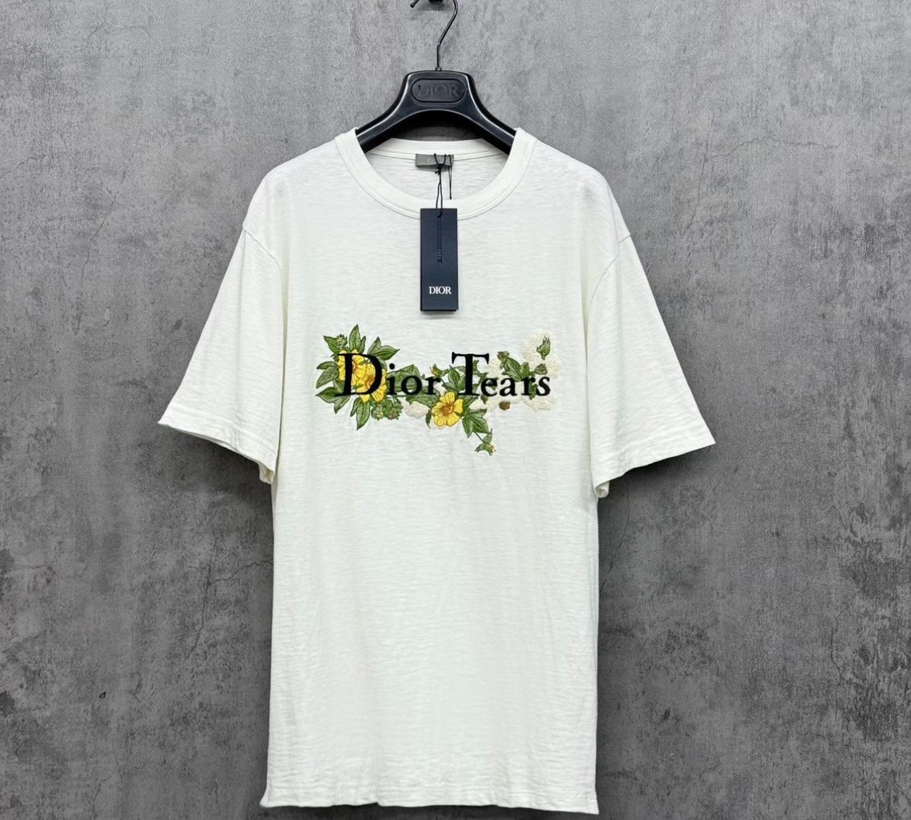 Dior Dior x Dior Tears Floral Embroidery Slub T-Shirt L Size US L / EU 52-54 / 3 - 2 Thumbnail