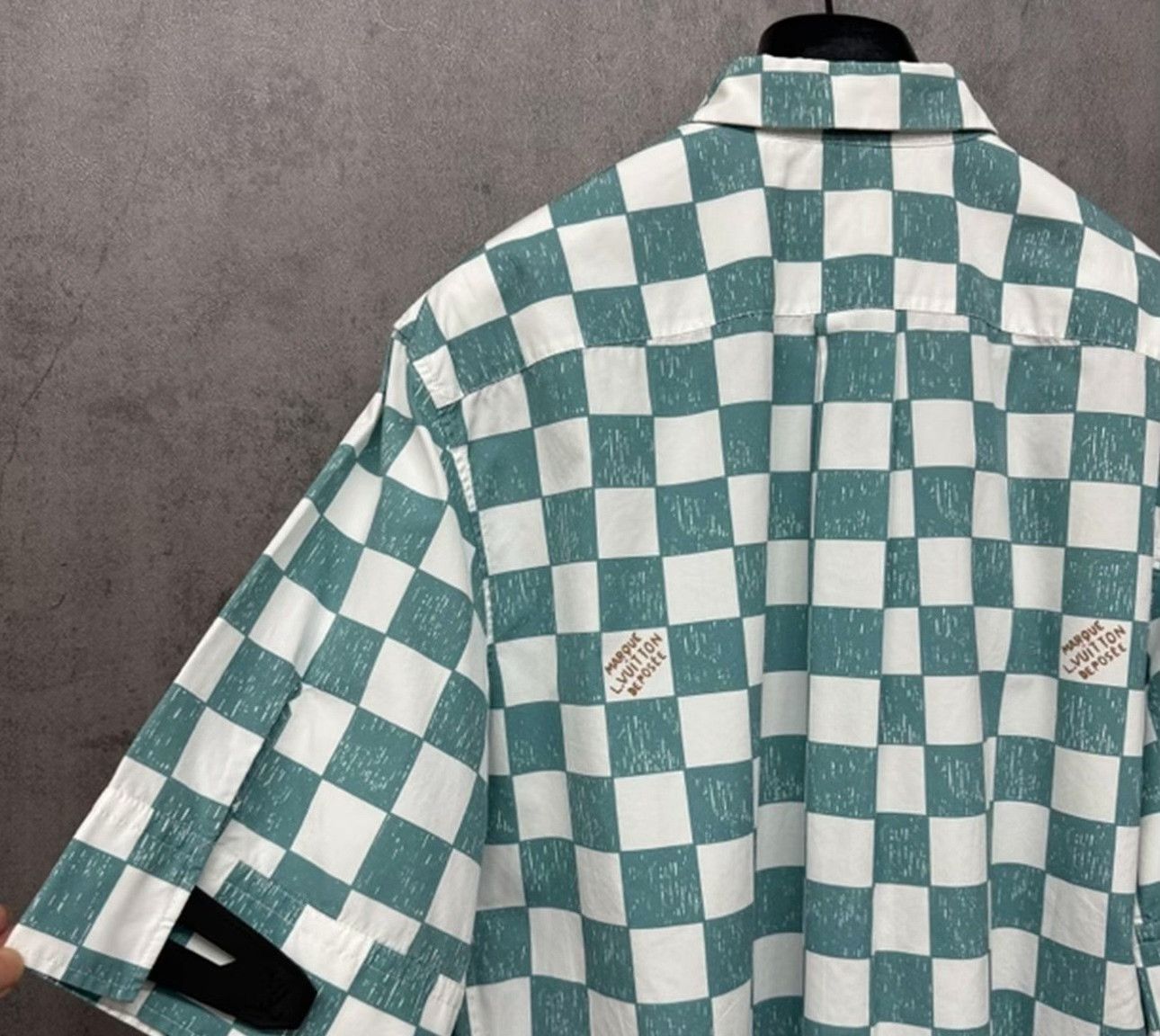 Louis Vuitton Louis Vuitton Damier Check Short Sleeve Shirt L Size US L / EU 52-54 / 3 - 4 Thumbnail