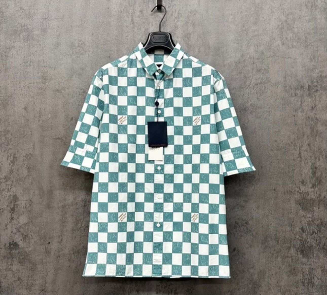 Louis Vuitton Louis Vuitton Damier Check Short Sleeve Shirt L Size US L / EU 52-54 / 3 - 2 Thumbnail