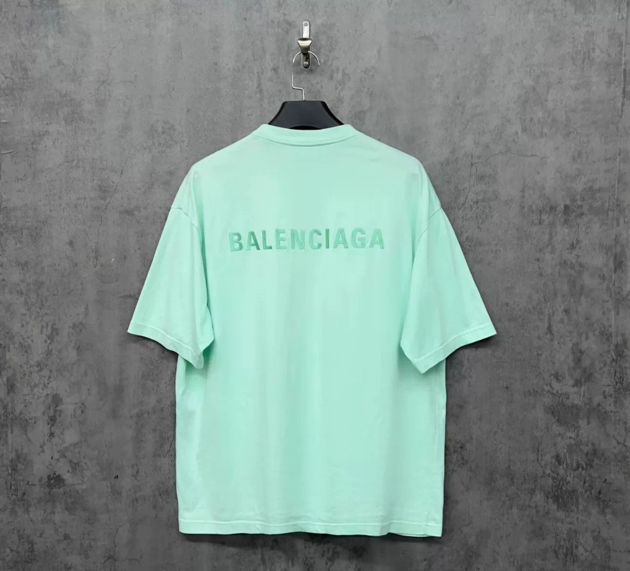 Balenciaga Balenciaga Back Logo Embroidered T-Shirt Size L Size US L / EU 52-54 / 3 - 2 Thumbnail