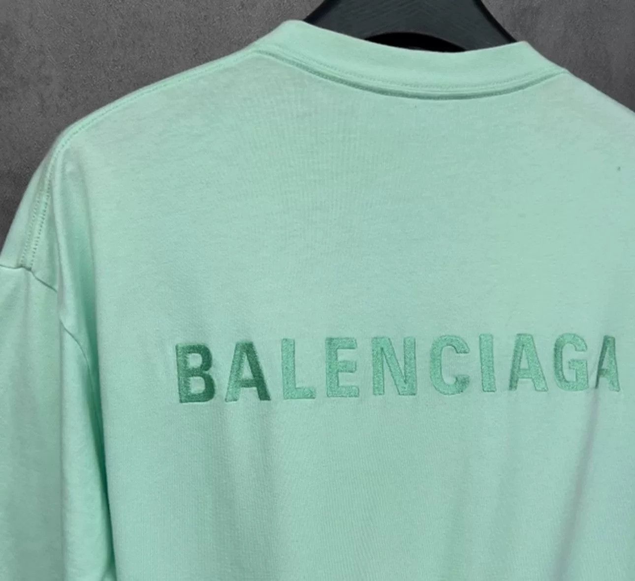 Balenciaga Balenciaga Back Logo Embroidered T-Shirt Size L Size US L / EU 52-54 / 3 - 3 Thumbnail
