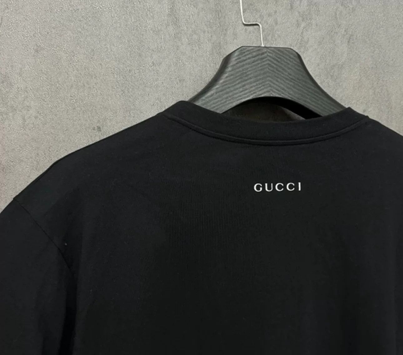Gucci Gucci Graffiti Logo Short Sleeve T-Shirt Size S Size US S / EU 44-46 / 1 - 5 Thumbnail