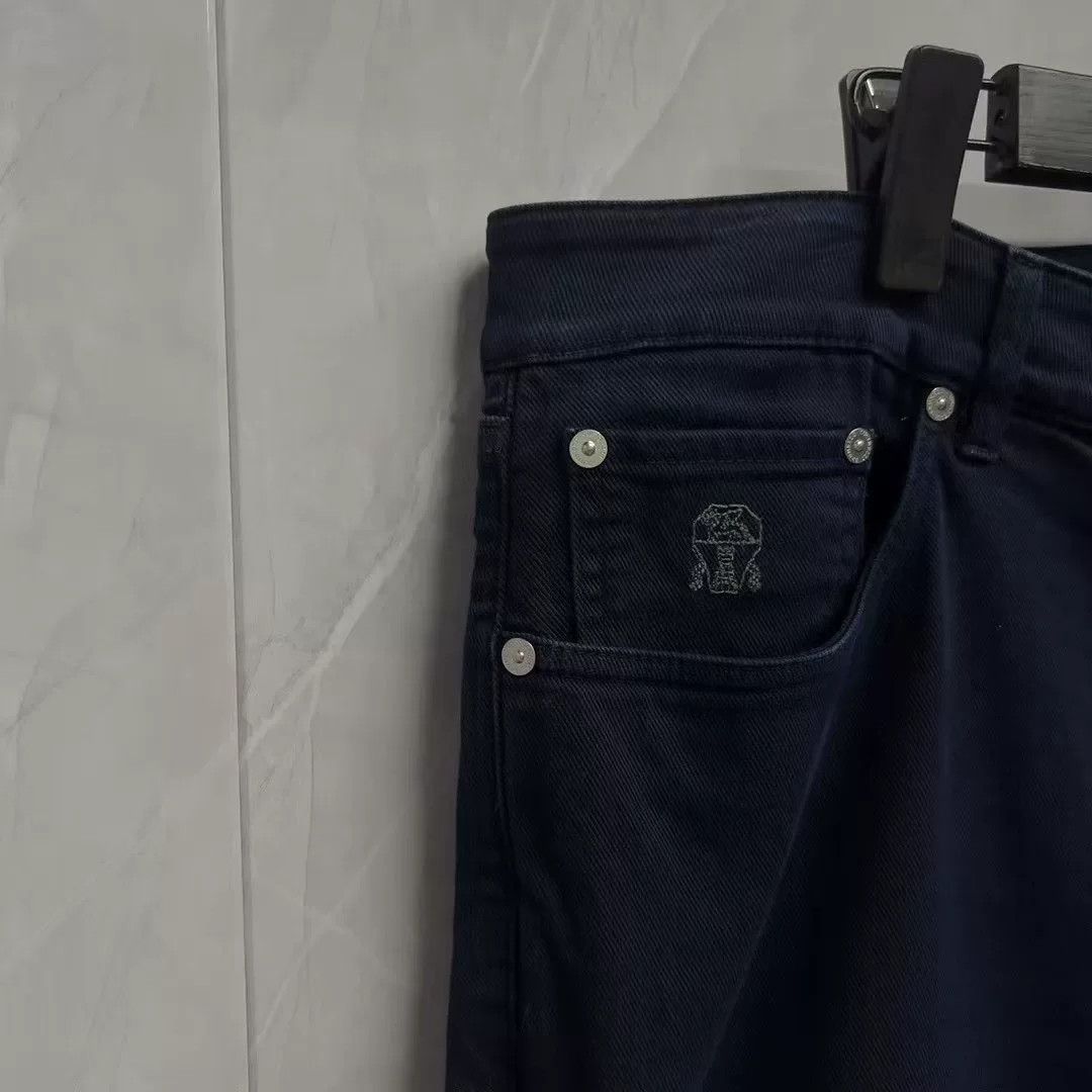 Brunello Cucinelli Brunello Cucinelli Embroidered Logo Jeans 52 Size US 36 / EU 52 - 3 Thumbnail