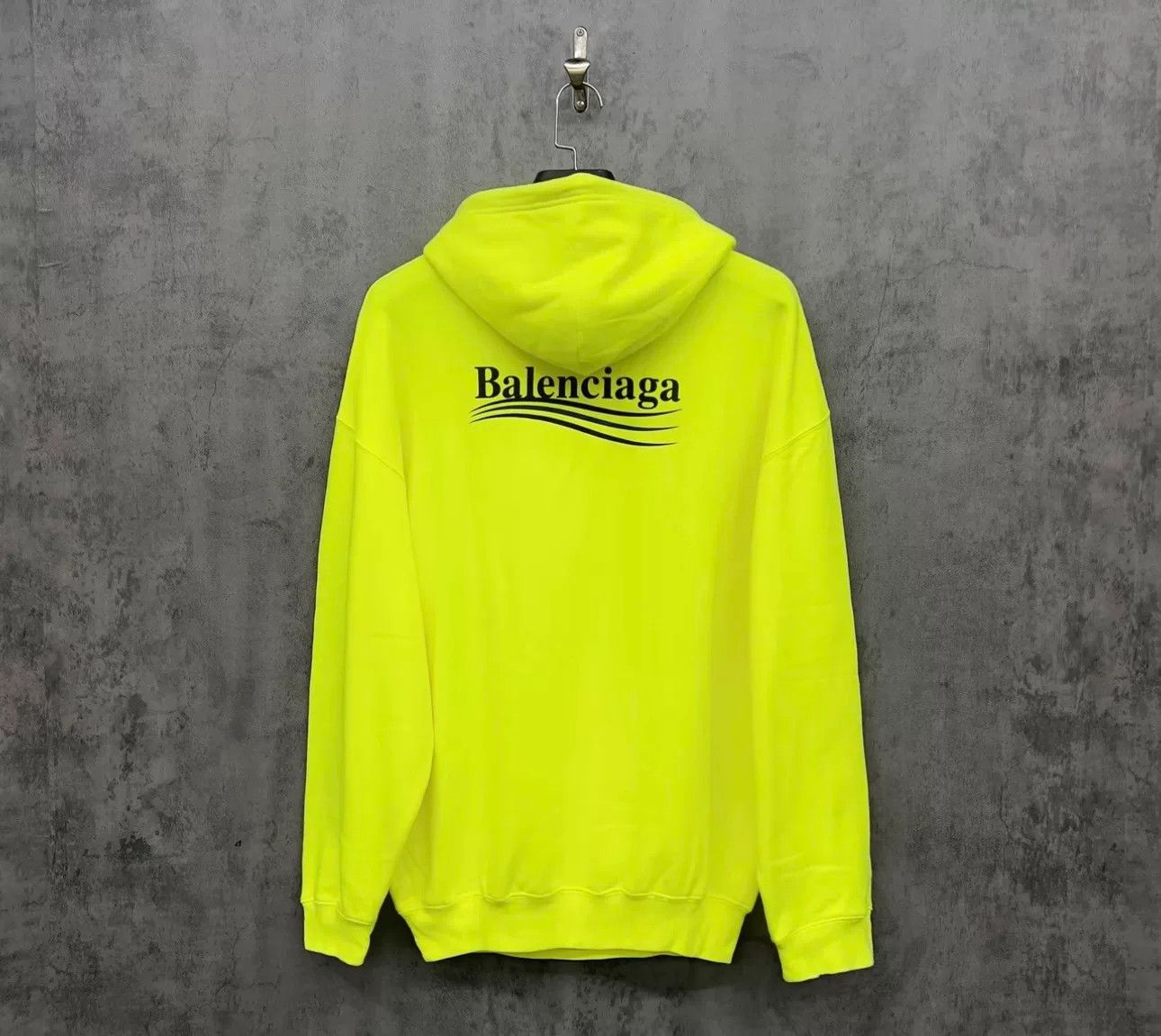 Balenciaga Balenciaga Political Campaign Hoodie Size M Size US M / EU 48-50 / 2 - 2 Thumbnail