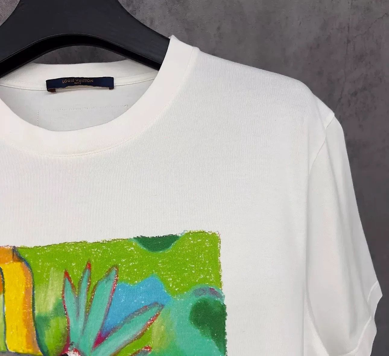 Louis Vuitton Louis Vuitton Graphic Print T-Shirt Size L Size US L / EU 52-54 / 3 - 4 Thumbnail