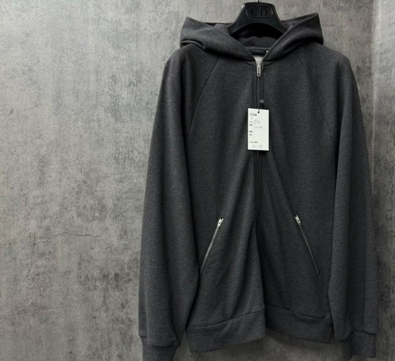 Balenciaga Balenciaga Embroidered Logo Zip-Up Hoodie S Size US S / EU 44-46 / 1 - 4 Thumbnail