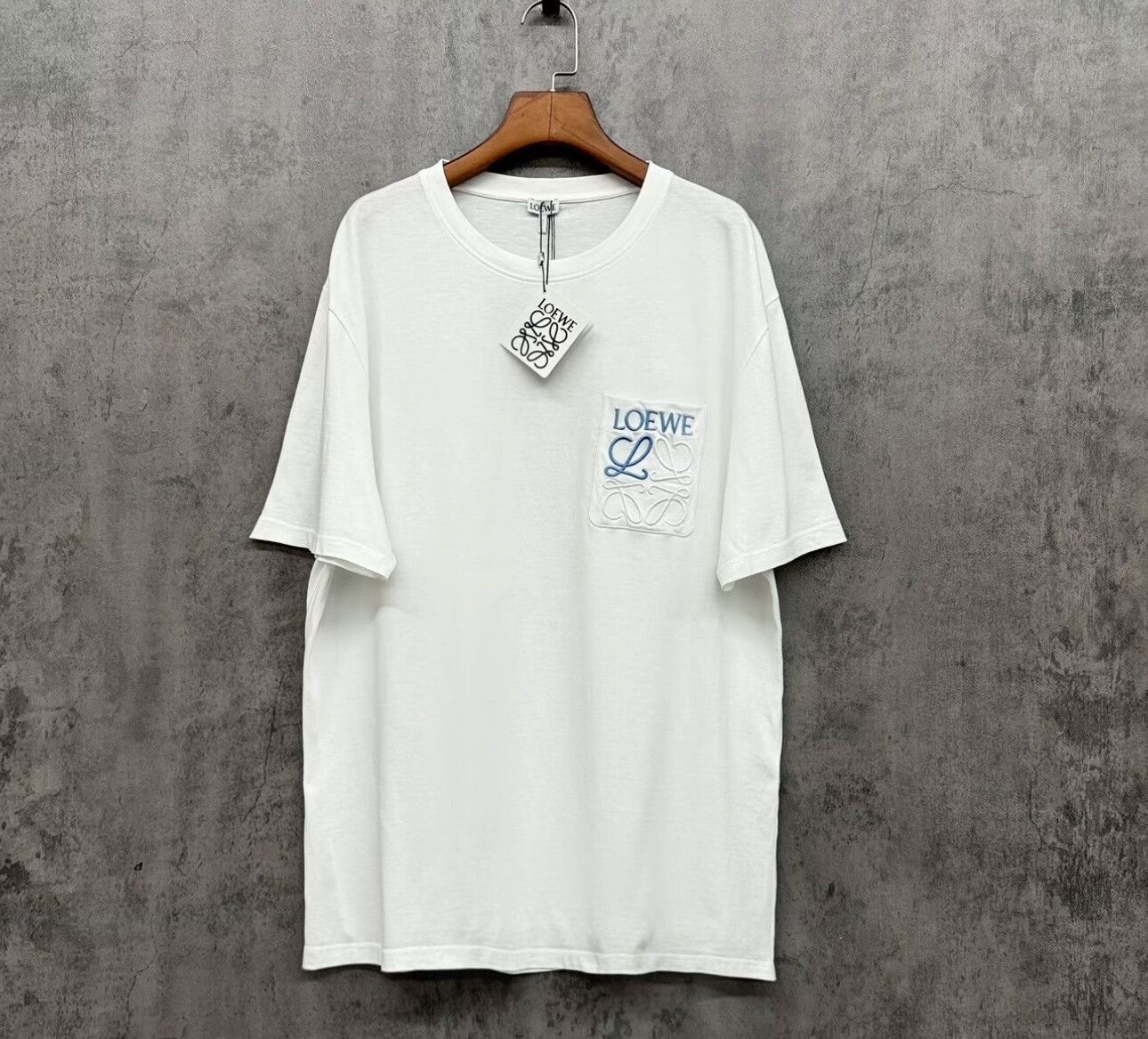 Loewe Loewe Embroidered Pocket Anagram T-Shirt XL Size US XL / EU 56 / 4 - 2 Thumbnail