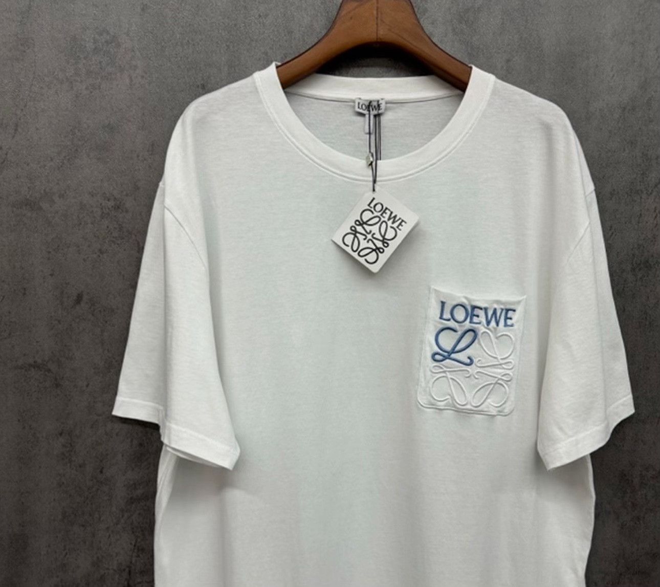 Loewe Loewe Embroidered Pocket Anagram T-Shirt XL Size US XL / EU 56 / 4 - 3 Thumbnail