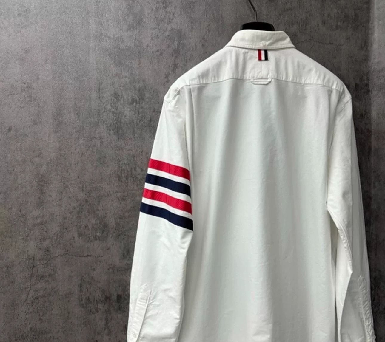 Thom Browne Thom Browne 4-Bar Stripe Oxford Shirt Size 4 Size US XL / EU 56 / 4 - 3 Thumbnail