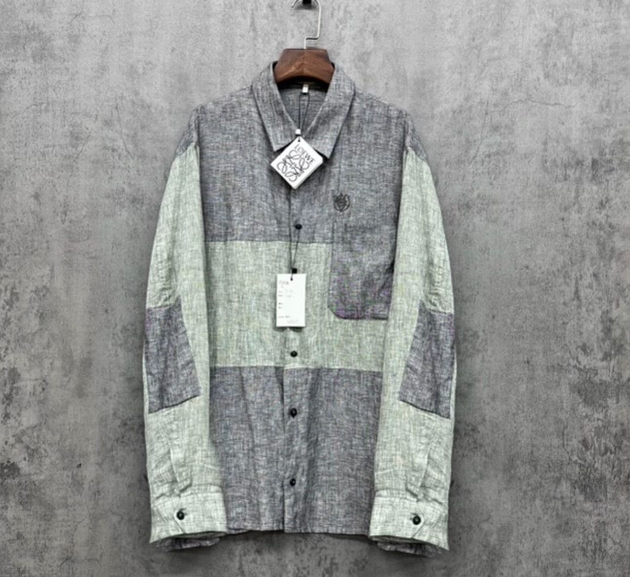 Loewe Loewe Patchwork Linen Anagram Logo Shirt XL Size US XL / EU 56 / 4 - 2 Thumbnail