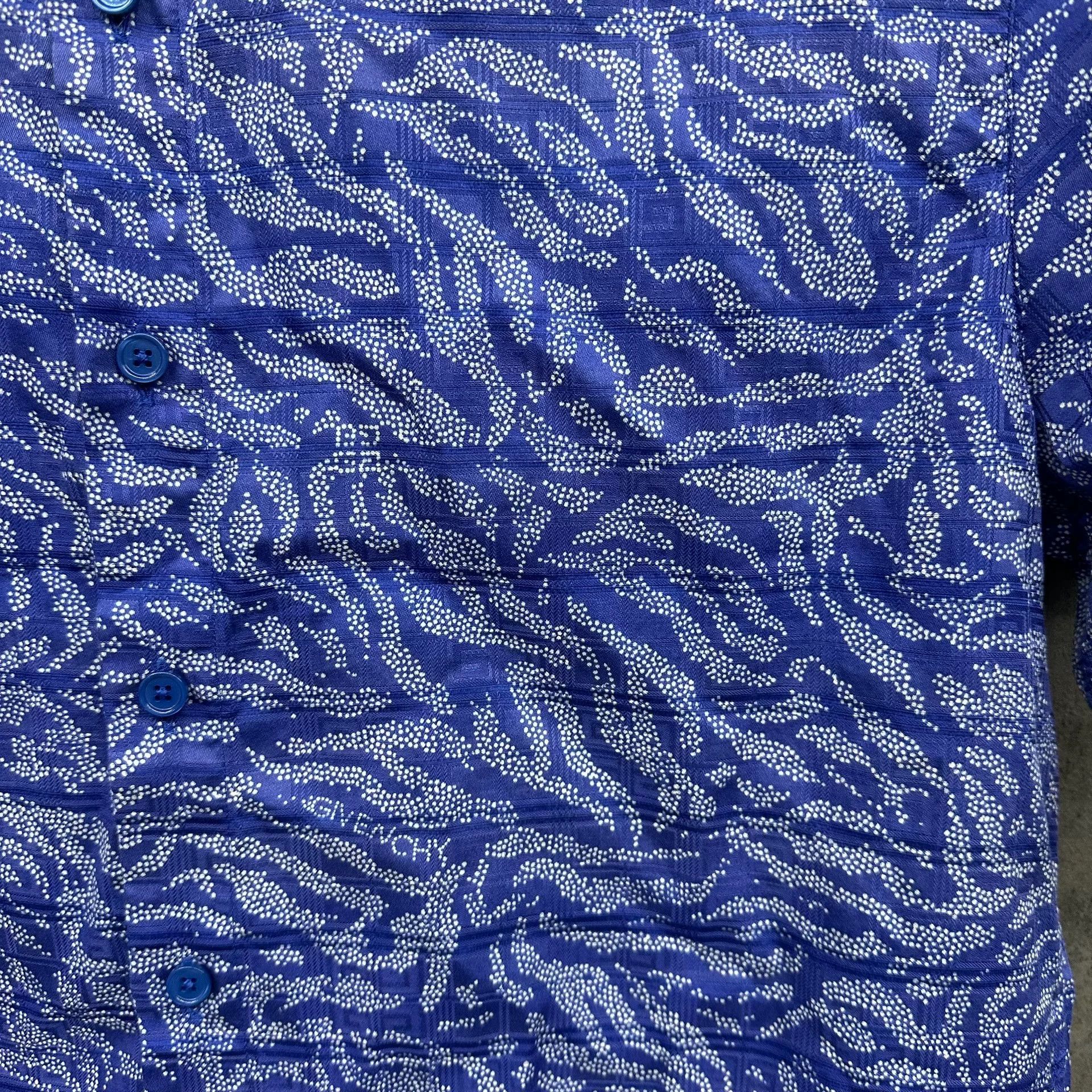 Givenchy Givenchy 4G Monogram Short Sleeve Shirt 40 Size US M / EU 48-50 / 2 - 3 Thumbnail