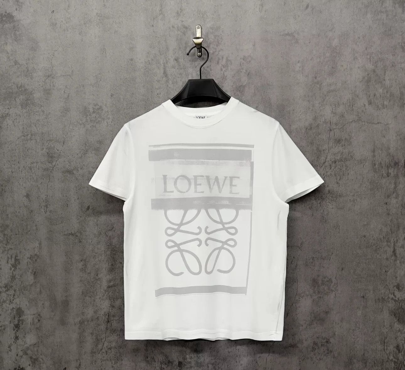 Loewe Loewe Anagram Logo Graphic T-Shirt US XS Size US XS / EU 42 / 0 - 2 Thumbnail