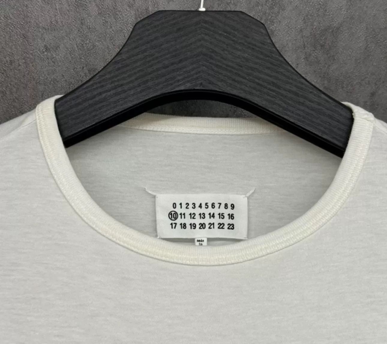 Maison Margiela Maison Margiela Embroidered Logo T-Shirt L Size US L / EU 52-54 / 3 - 5 Thumbnail
