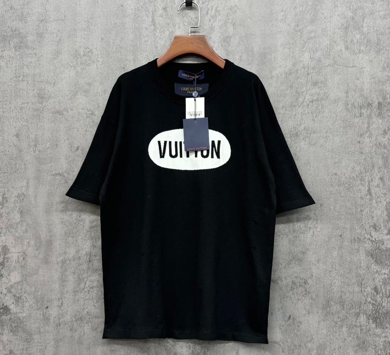 Louis Vuitton Louis Vuitton Logo Intarsia Knit T-Shirt Size M Size US M / EU 48-50 / 2 - 2 Thumbnail