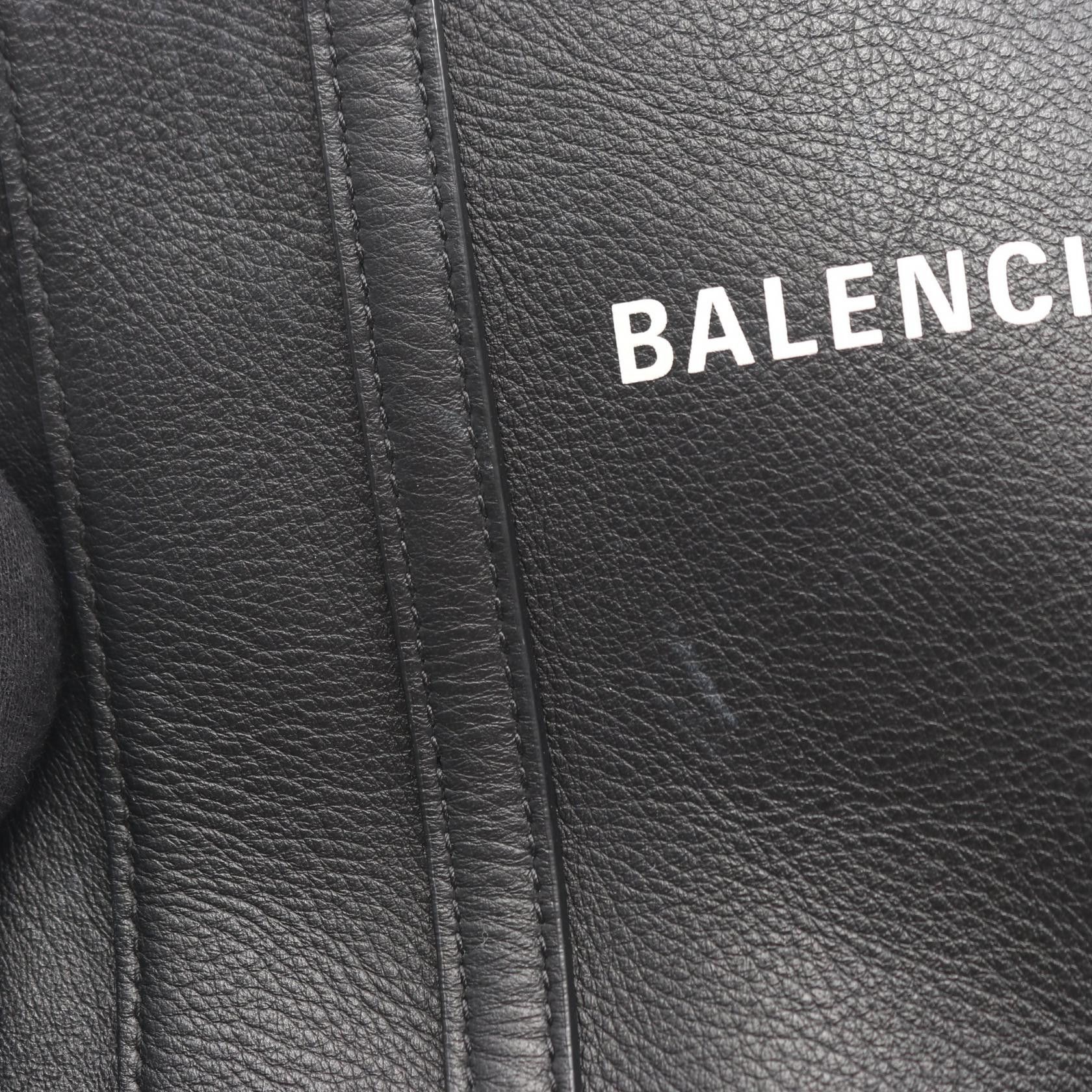 Balenciaga Balenciaga Balenciaga Everyday XXS Leather Tote Bag Leather Tote Bag DUTY FREE for USA Size ONE SIZE - 10 Thumbnail