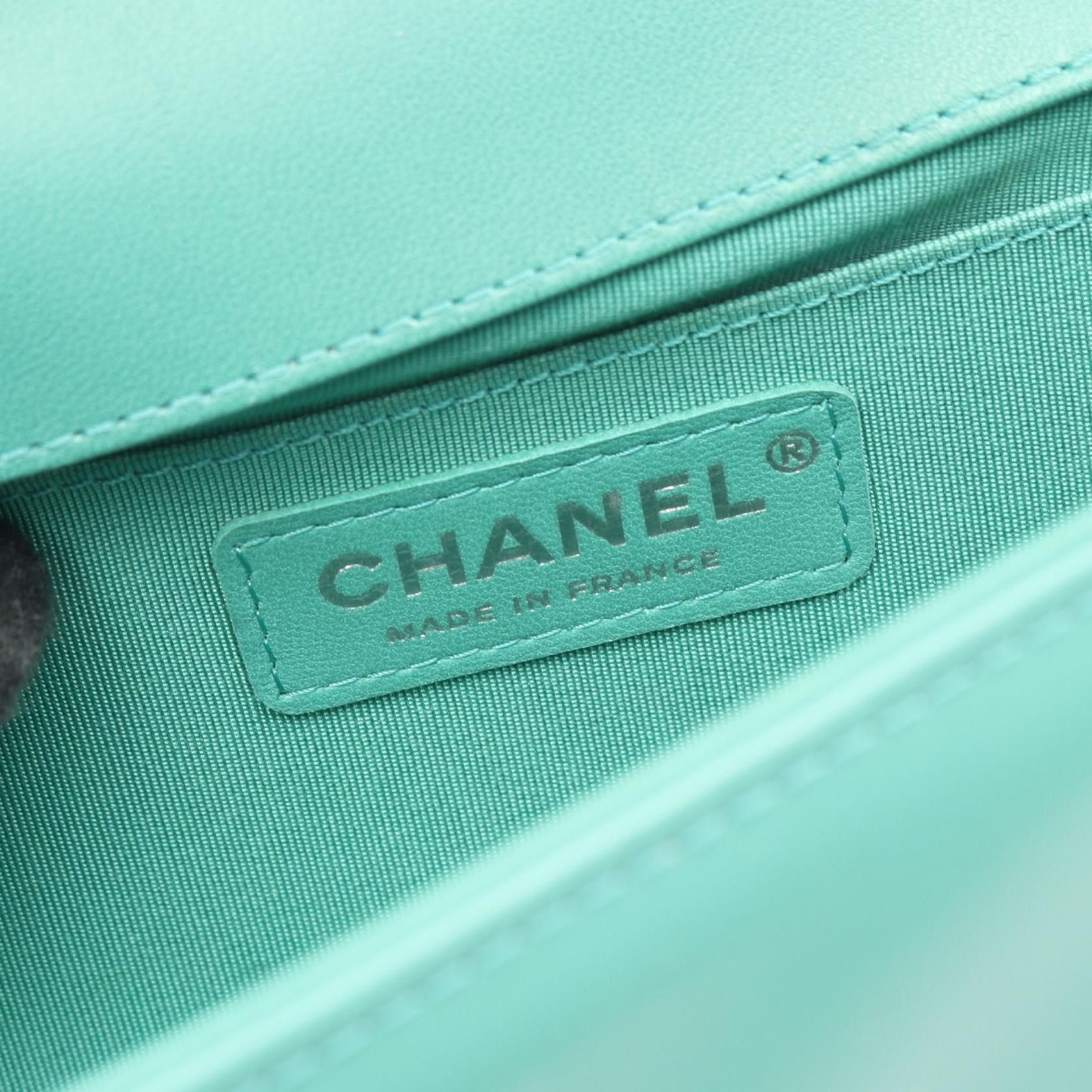 Chanel Chanel Chanel Boy Chanel Leather Shoulder Bag Leather Shoulder Bag A67086 DUTY FREE for USA Size ONE SIZE - 4 Thumbnail