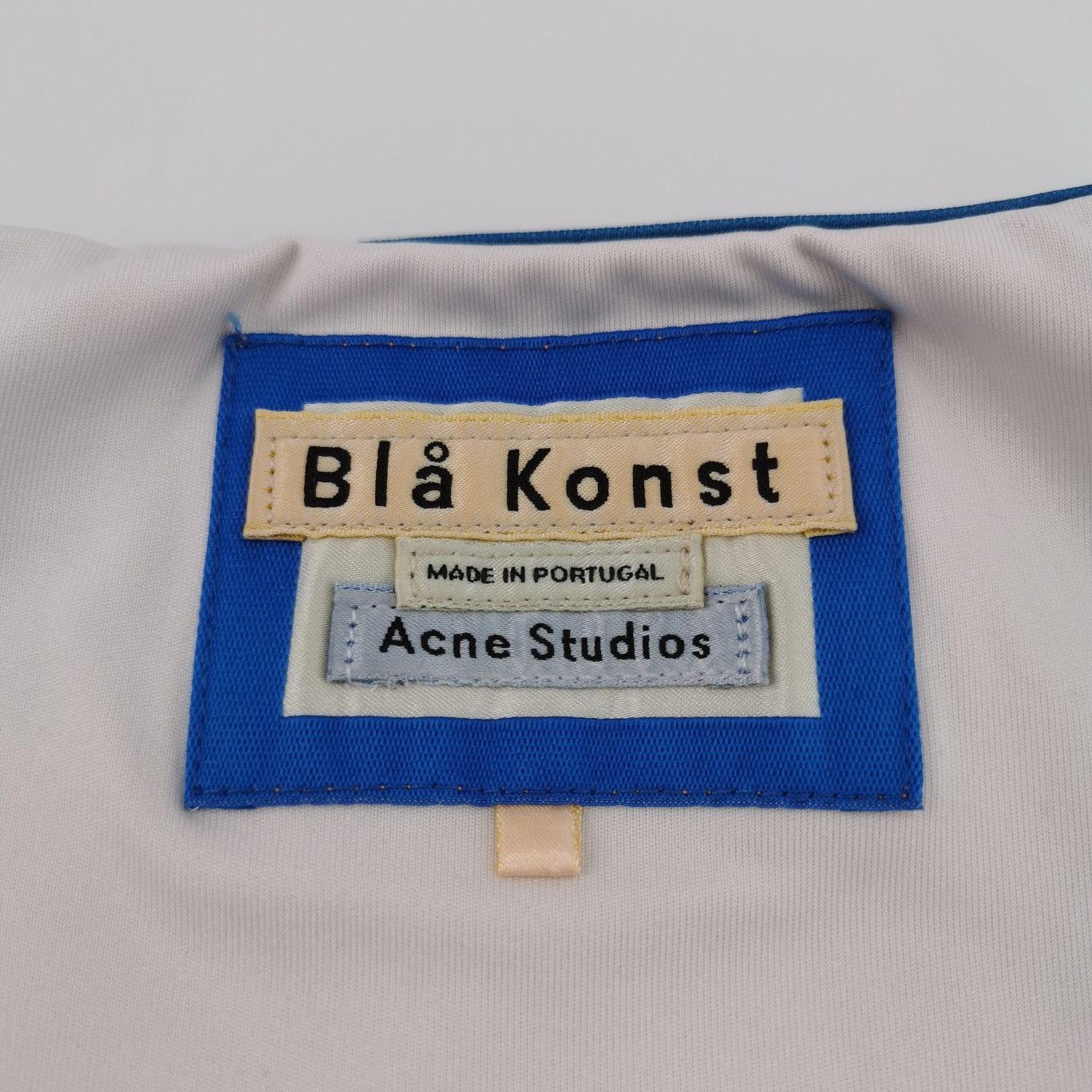 Acne Studios Acne Studios Men s Short Sleeve Shirts Size US S / EU 44-46 / 1 - 4 Thumbnail