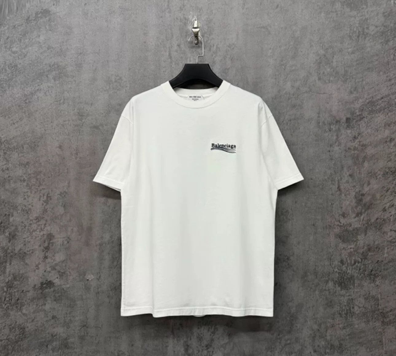 Balenciaga Balenciaga Political Campaign Logo T-Shirt S Size US S / EU 44-46 / 1 - 2 Thumbnail