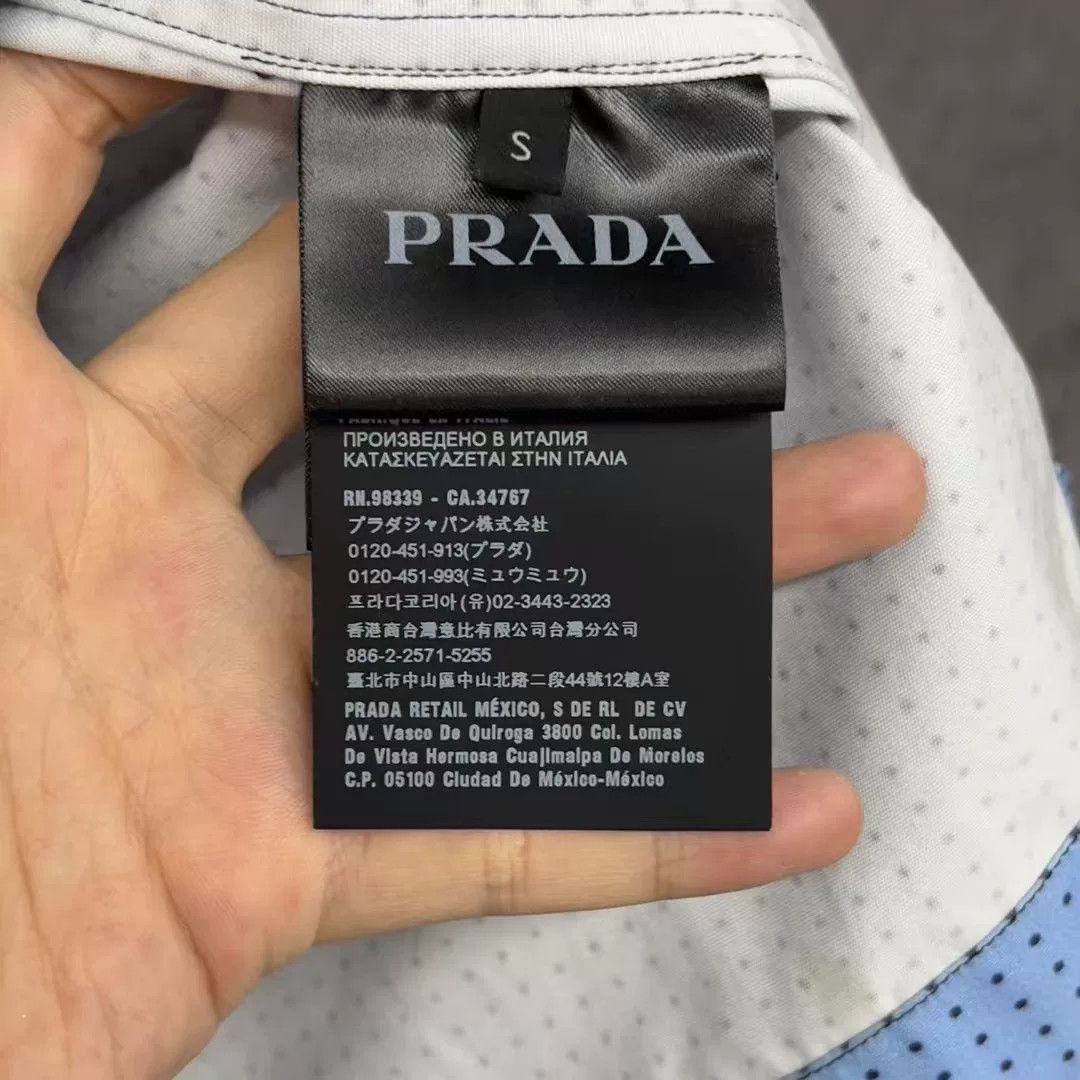 Prada Prada Graphic Patchwork Short Sleeve Shirt S Size US S / EU 44-46 / 1 - 5 Thumbnail