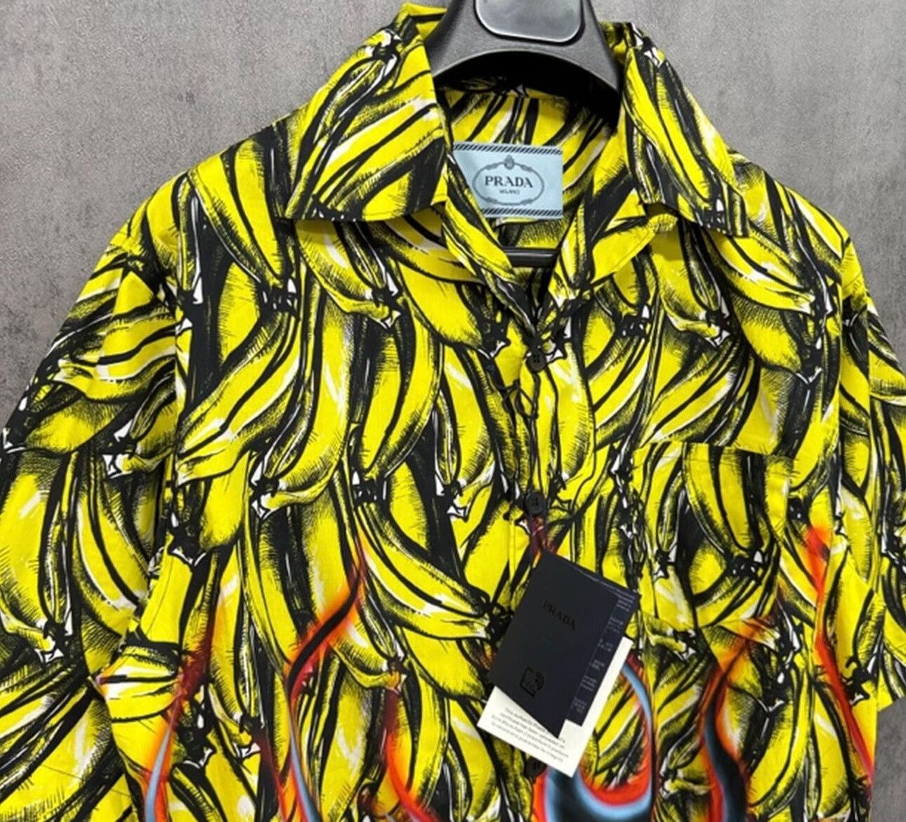 Prada Prada Banana Flame Print Short Sleeve Shirt XS Size US XS / EU 42 / 0 - 3 Thumbnail