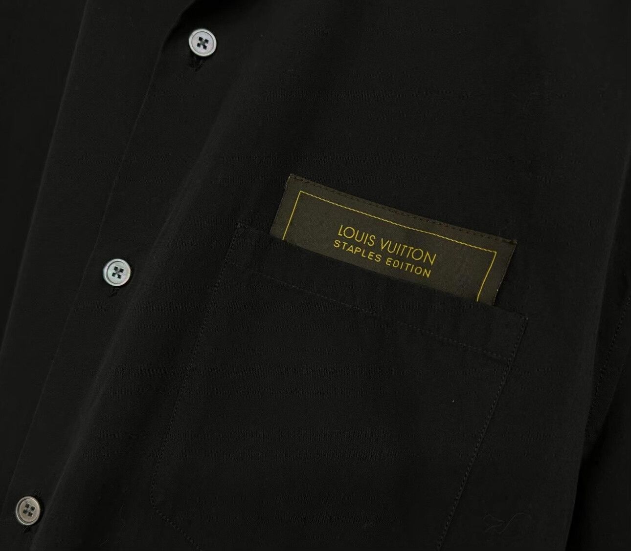 Louis Vuitton Louis Vuitton Staples Edition Button Up Shirt L Size US L / EU 52-54 / 3 - 5 Thumbnail