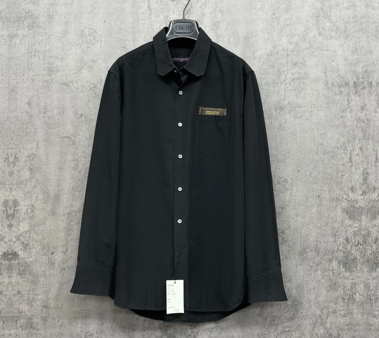 Louis Vuitton Louis Vuitton Staples Edition Button Up Shirt L Size US L / EU 52-54 / 3 - 2 Thumbnail