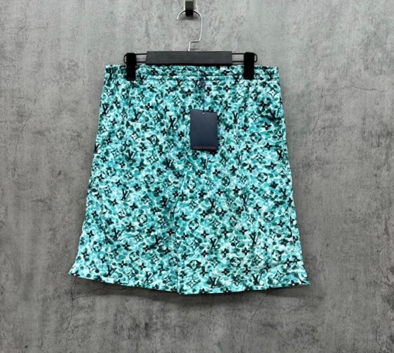 Louis Vuitton Louis Vuitton Monogram Print Shorts US 30 Size US 30 / EU 46 - 2 Thumbnail