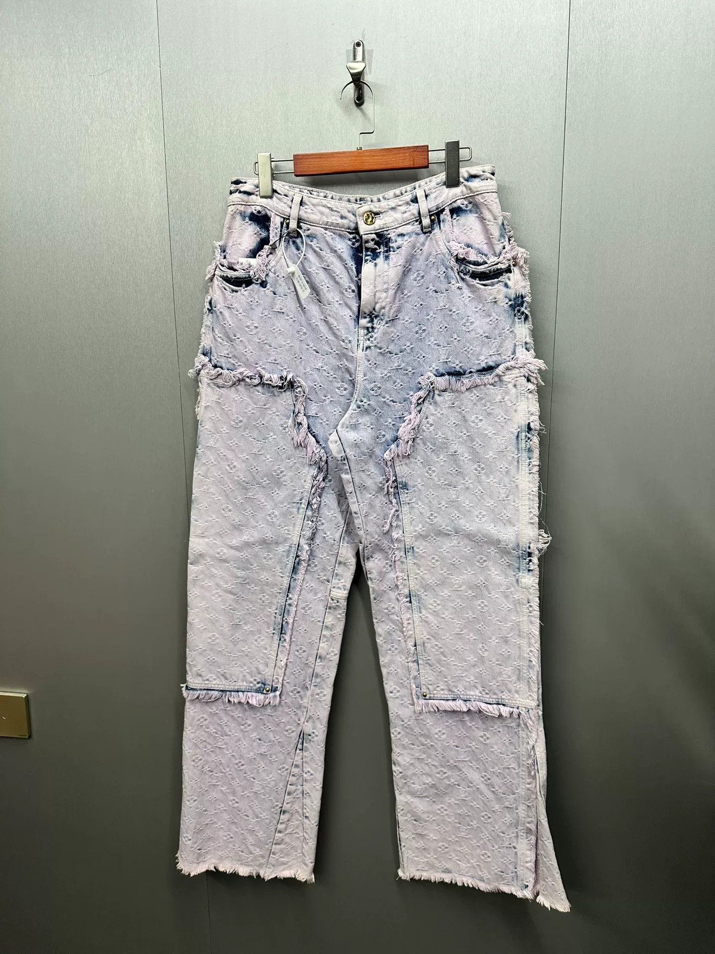 Louis Vuitton Louis Vuitton Lavender Monogram Distressed Denim Size 29 Size US 29 - 2 Thumbnail