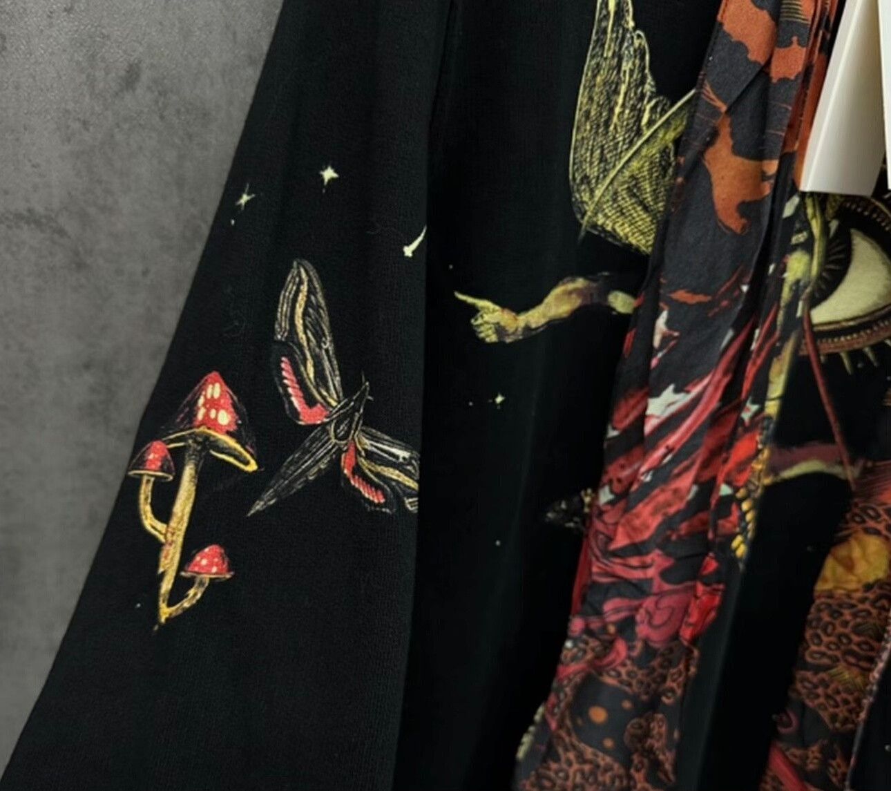 Givenchy Givenchy Graphic Scarf Tie Hoodie Size M Size US M / EU 48-50 / 2 - 4 Thumbnail