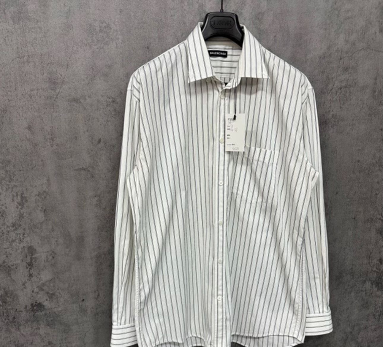 Balenciaga Balenciaga Striped Back Logo Shirt 39 Size US M / EU 48-50 / 2 - 4 Thumbnail