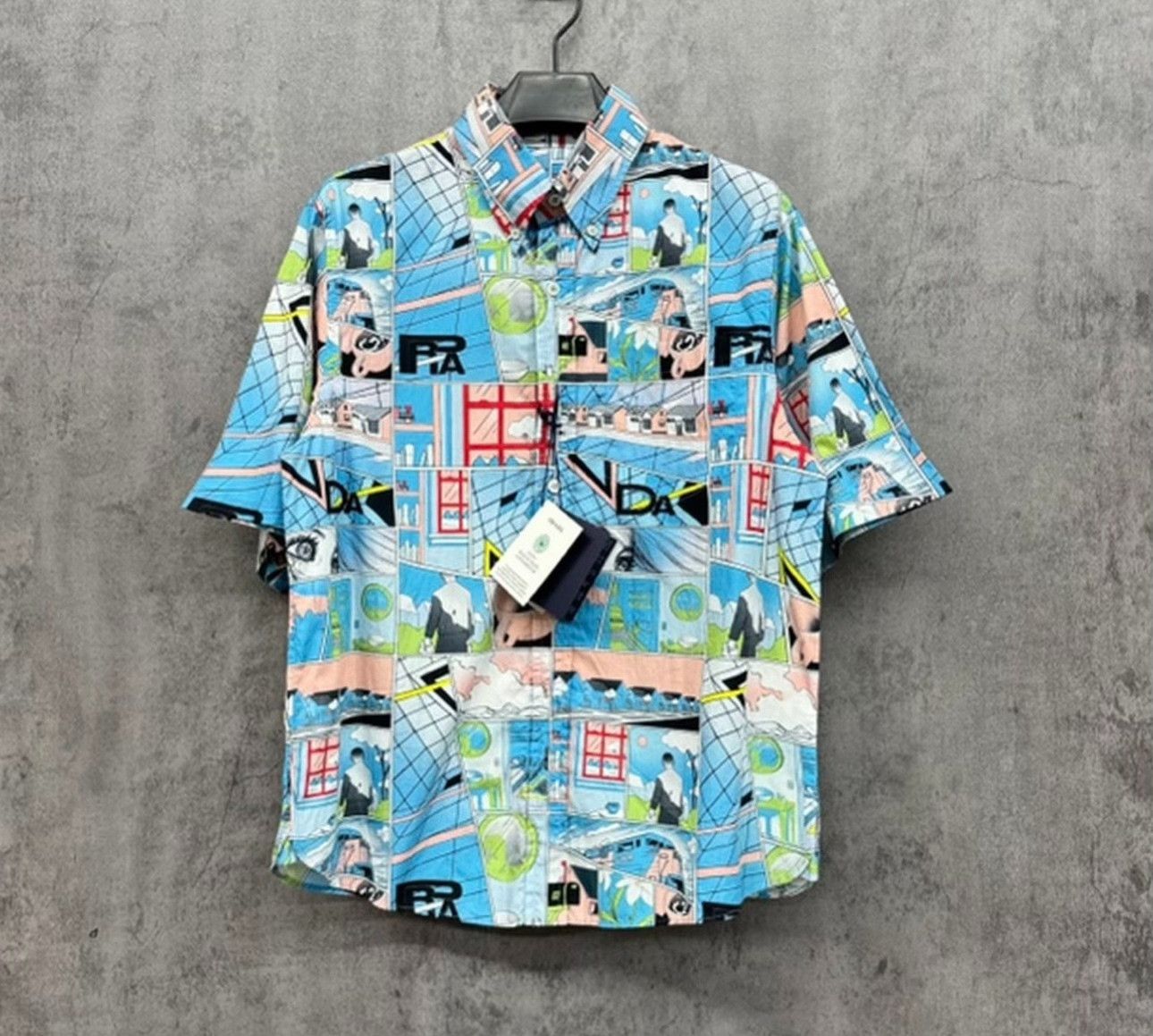 Prada Prada Comic Graphic Print Short Sleeve Shirt Size S Size US S / EU 44-46 / 1 - 2 Thumbnail